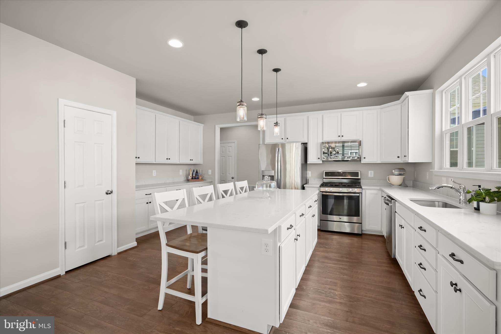 MAYFAIR - Residential