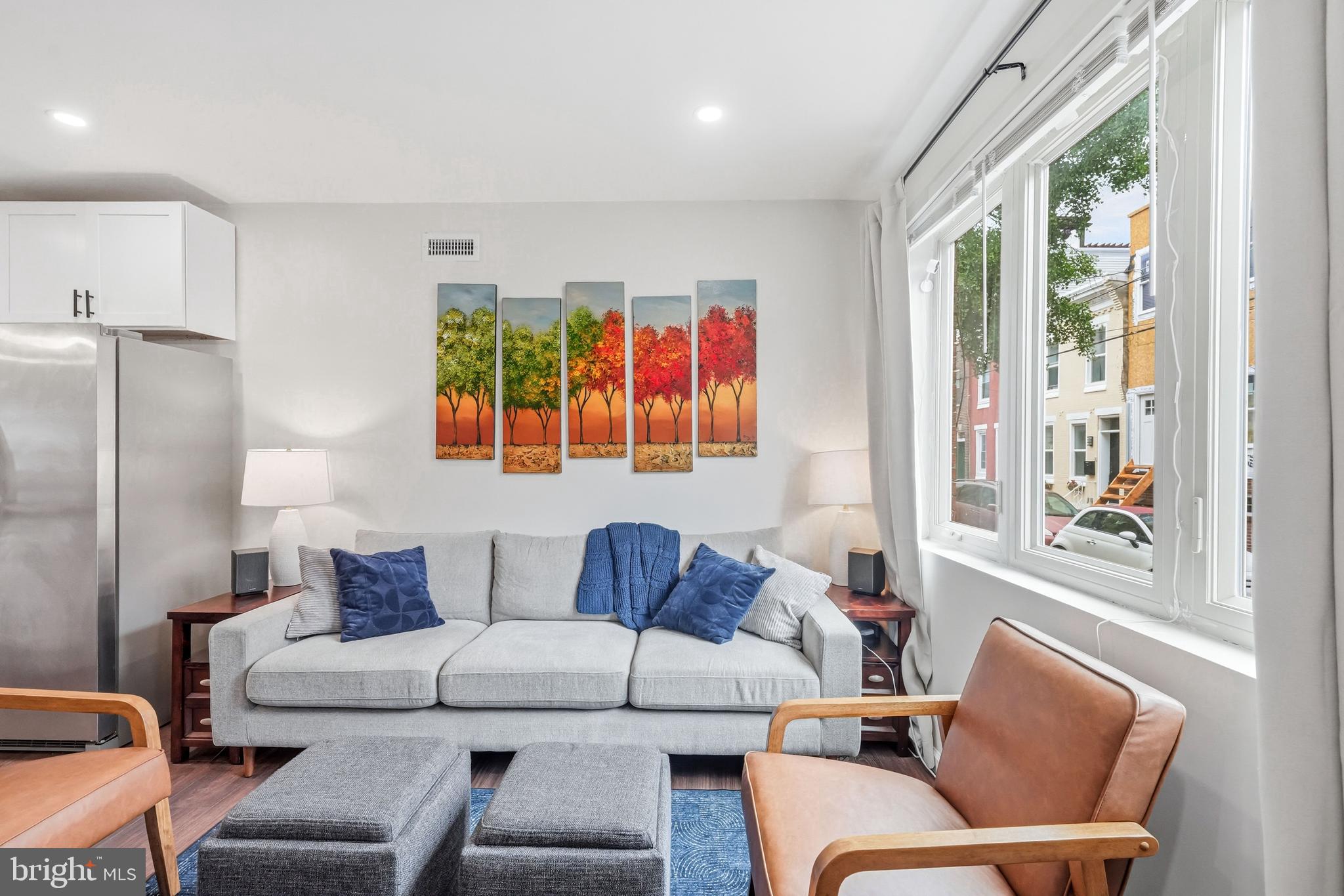 POINT BREEZE - Residential