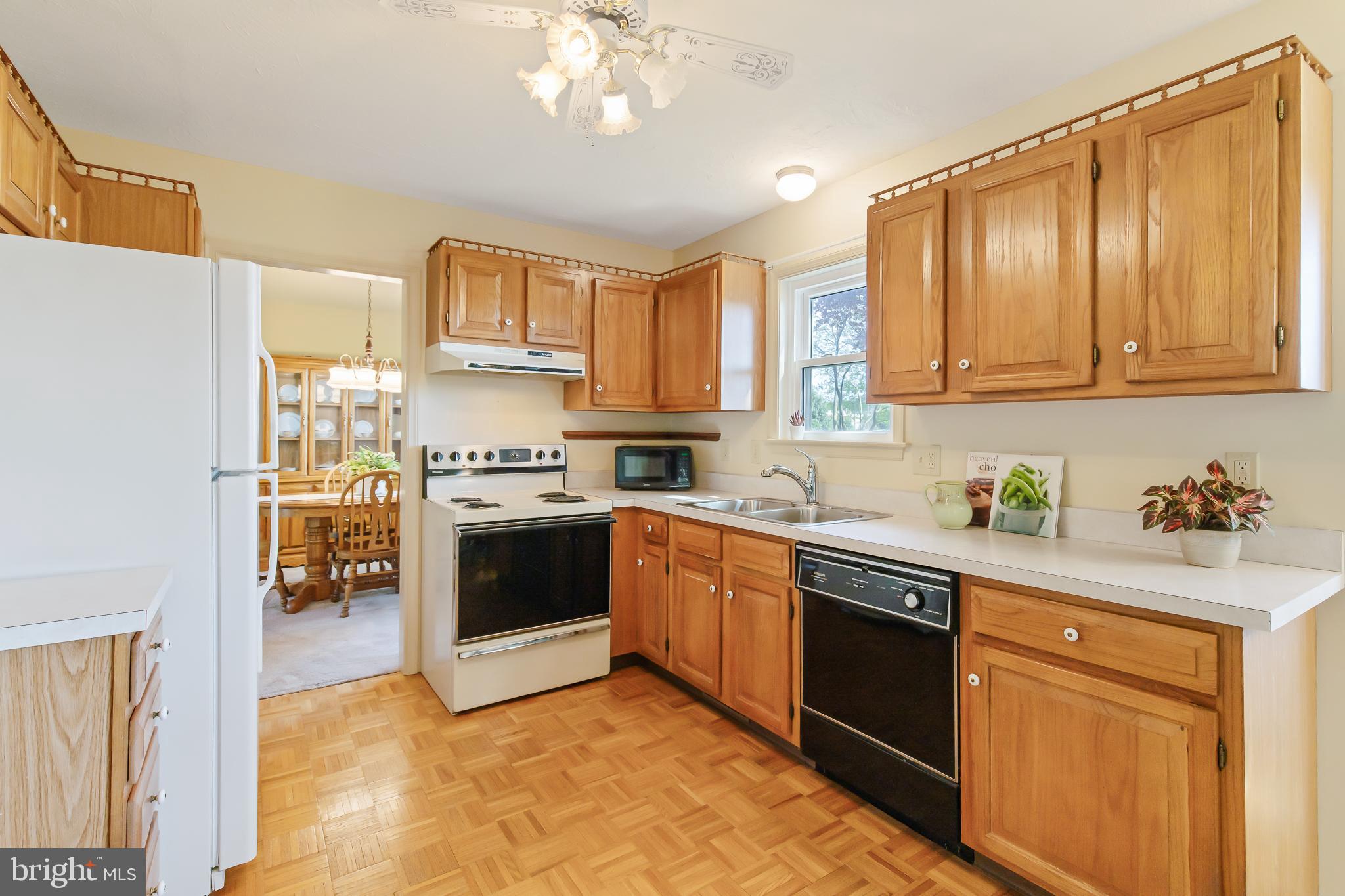 LAMPETER STRASBURG - Residential