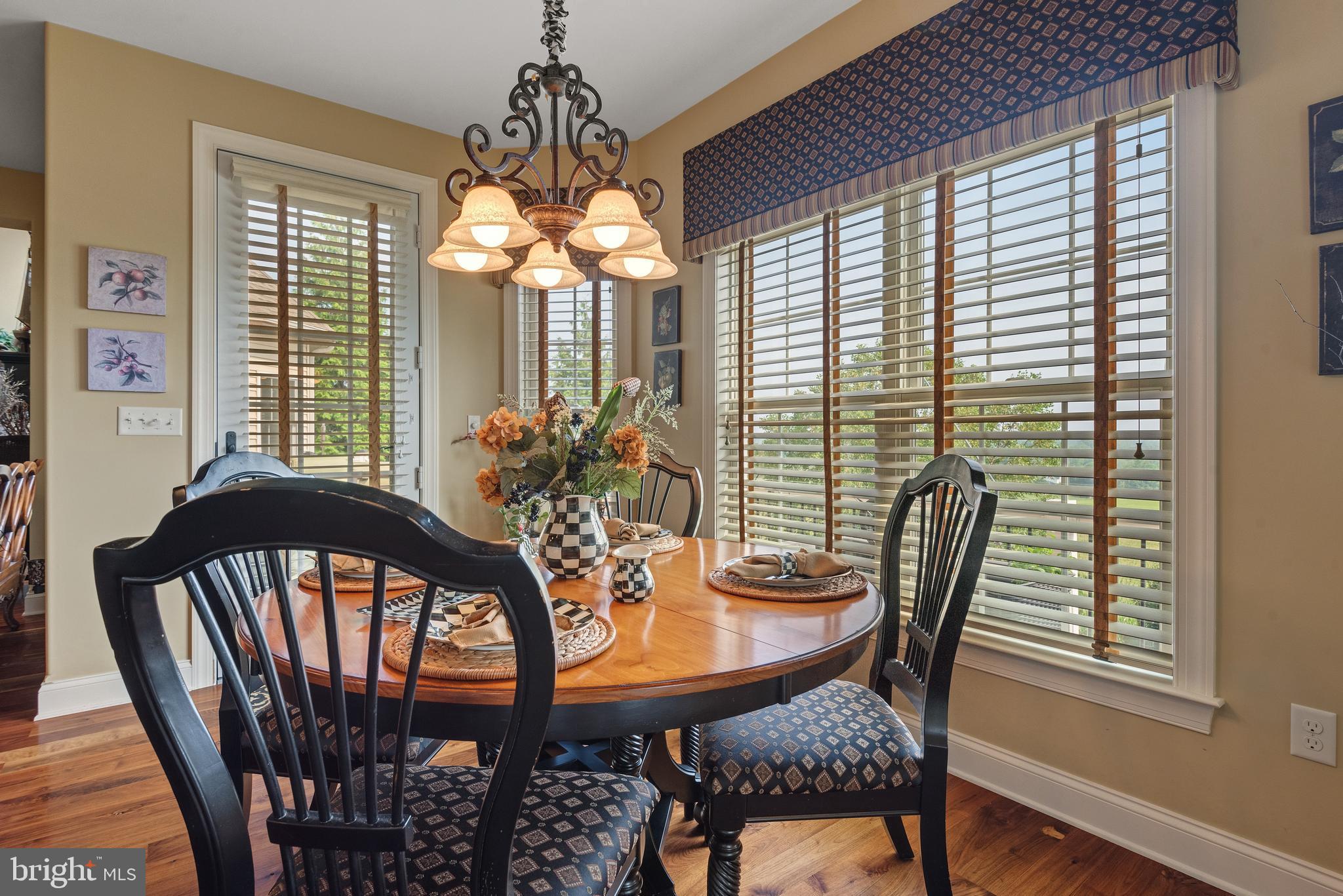 HAMPDEN SUMMIT - Residential