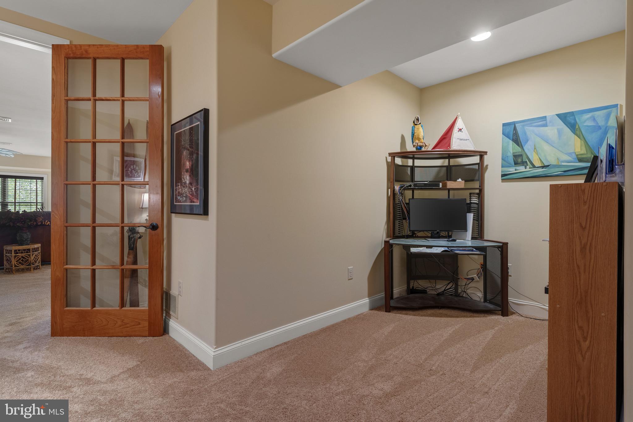 HAMPDEN SUMMIT - Residential