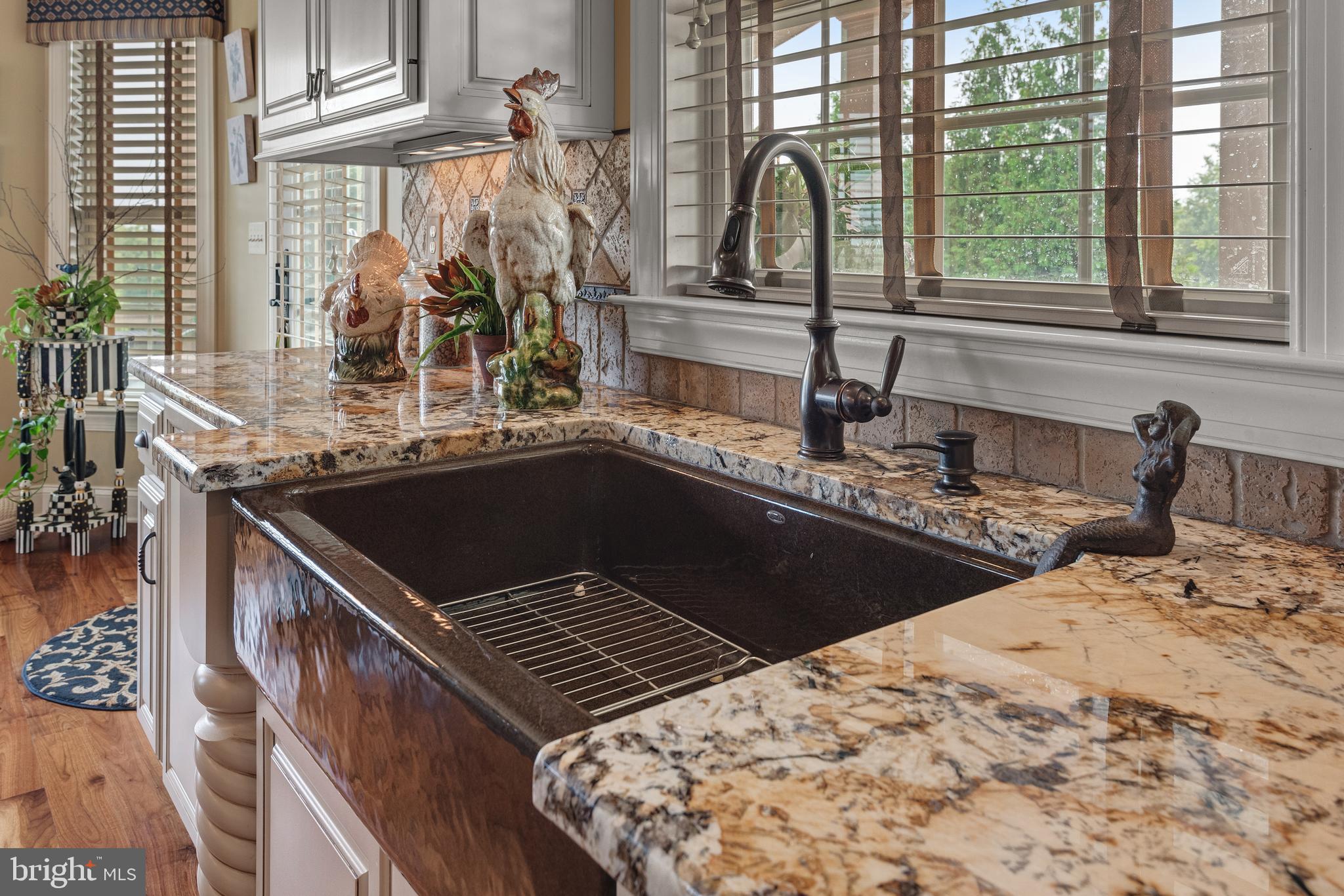 HAMPDEN SUMMIT - Residential