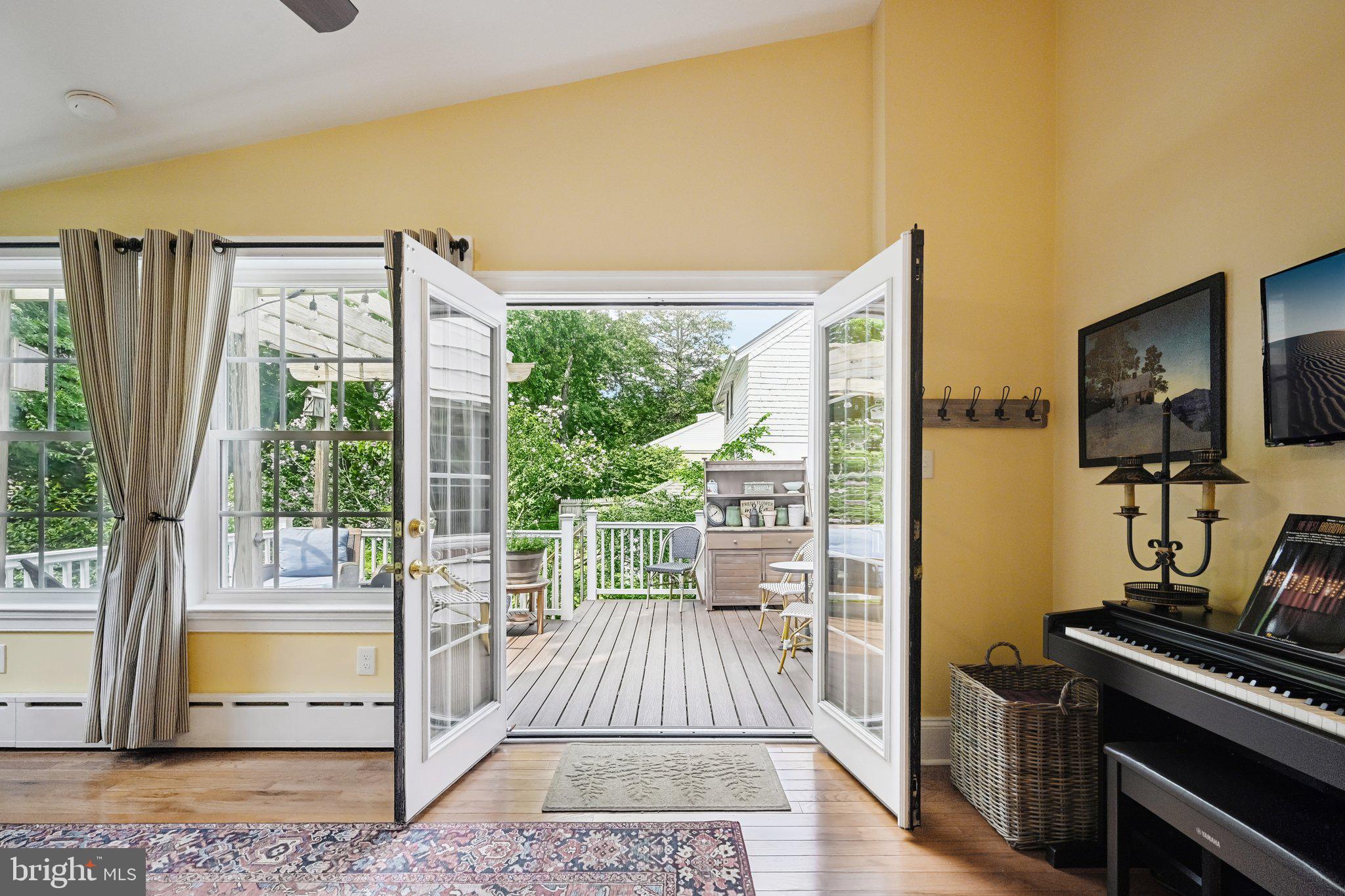 ELKINS PARK - Residential