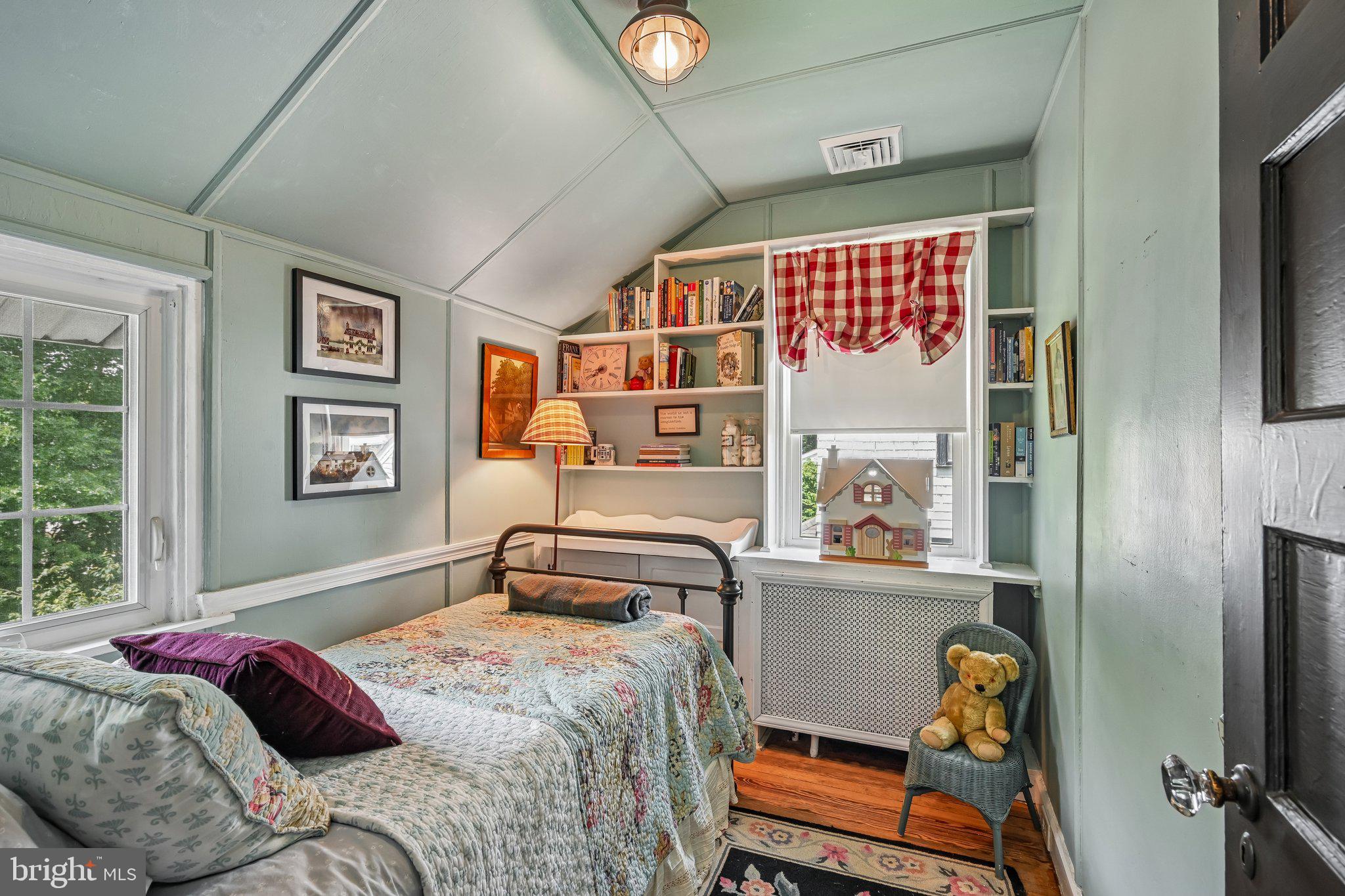 ELKINS PARK - Residential