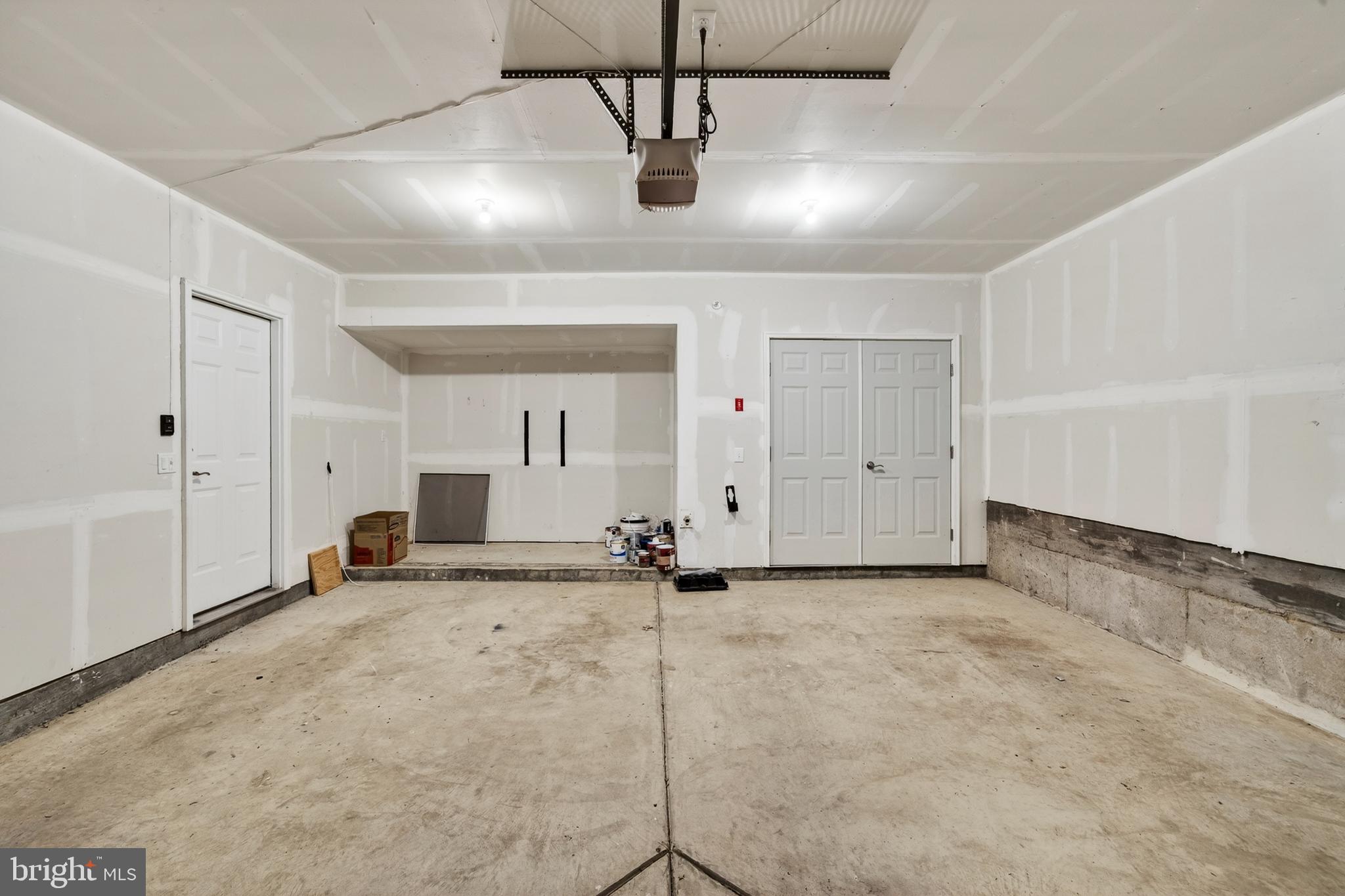 COURT AT CHESTER SP - Residential