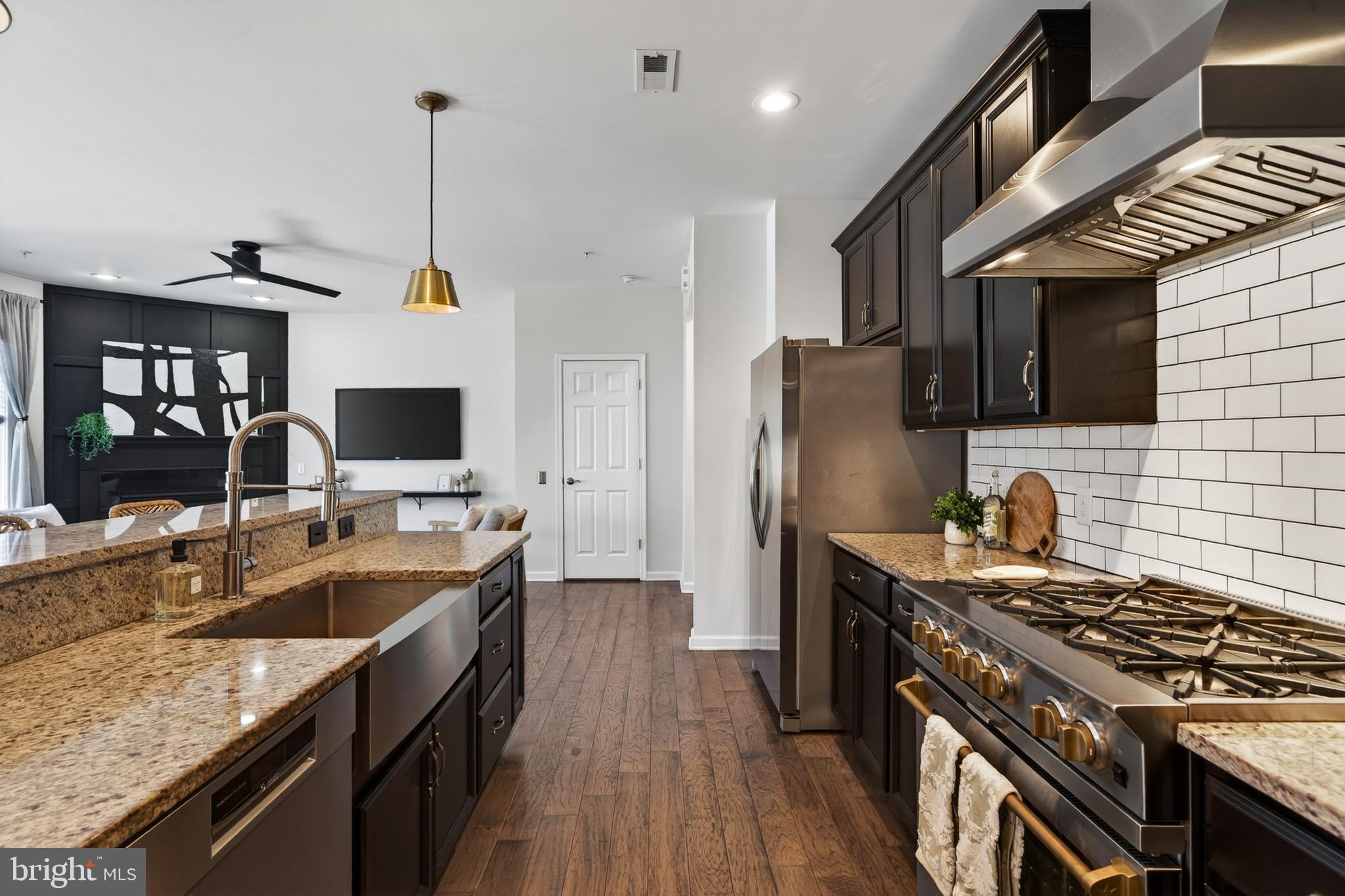 COURT AT CHESTER SP - Residential