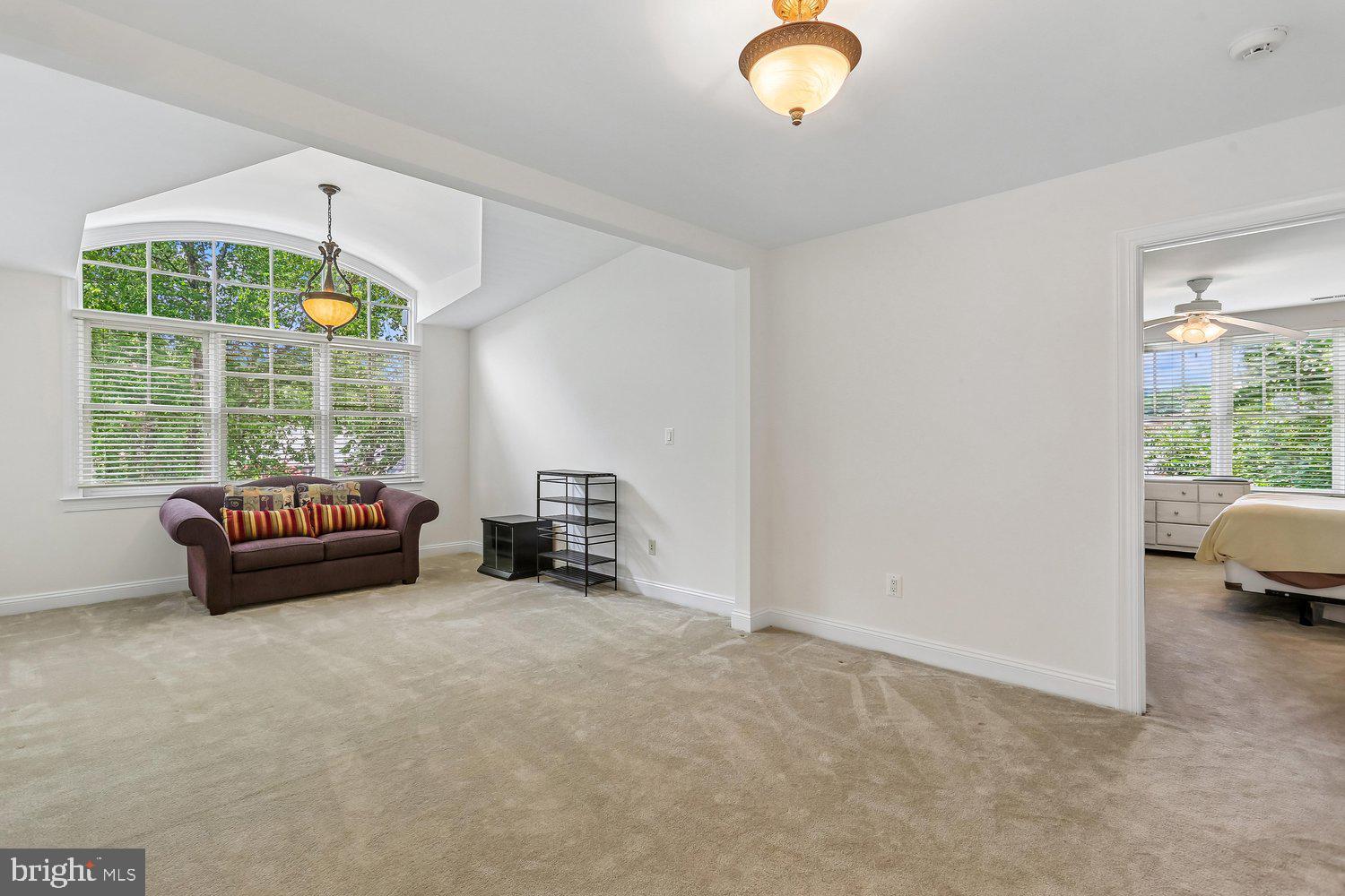 BRADLEY HILLS - Residential