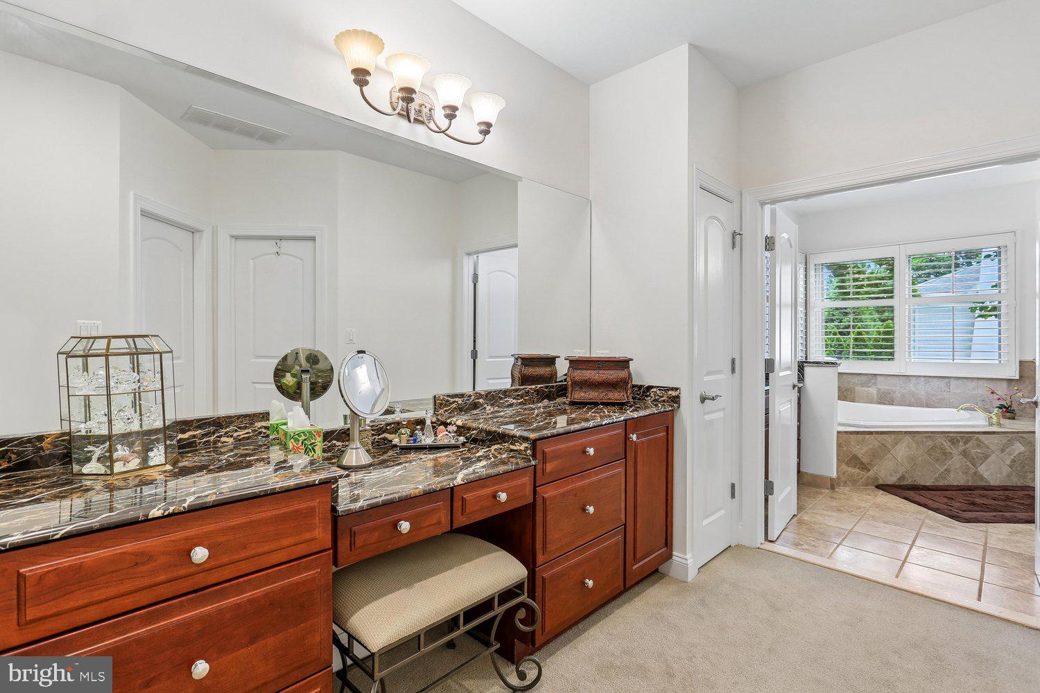 BRADLEY HILLS - Residential