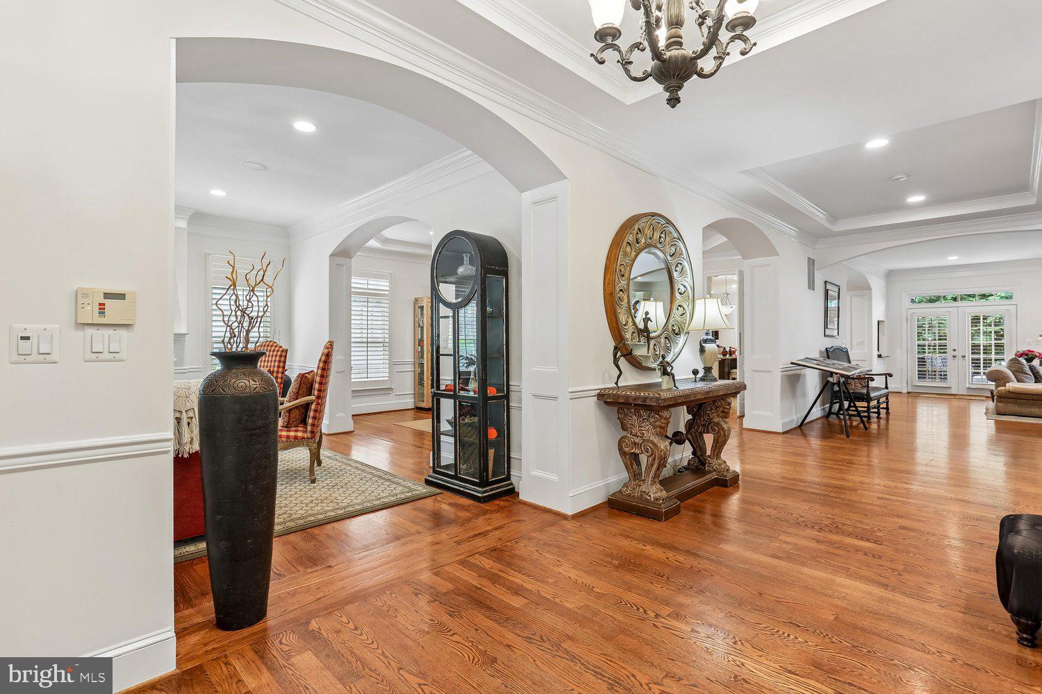 BRADLEY HILLS - Residential