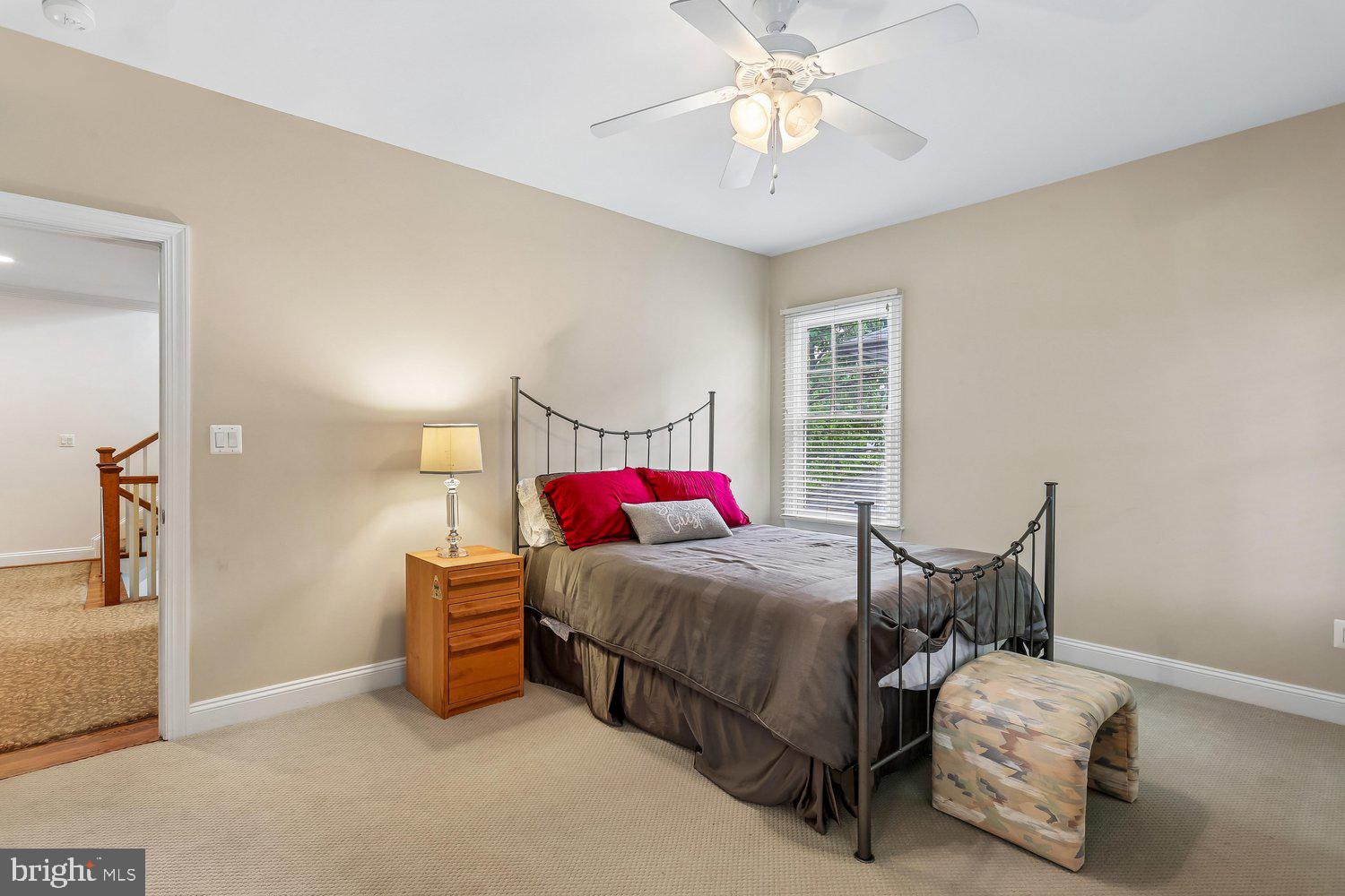 BRADLEY HILLS - Residential