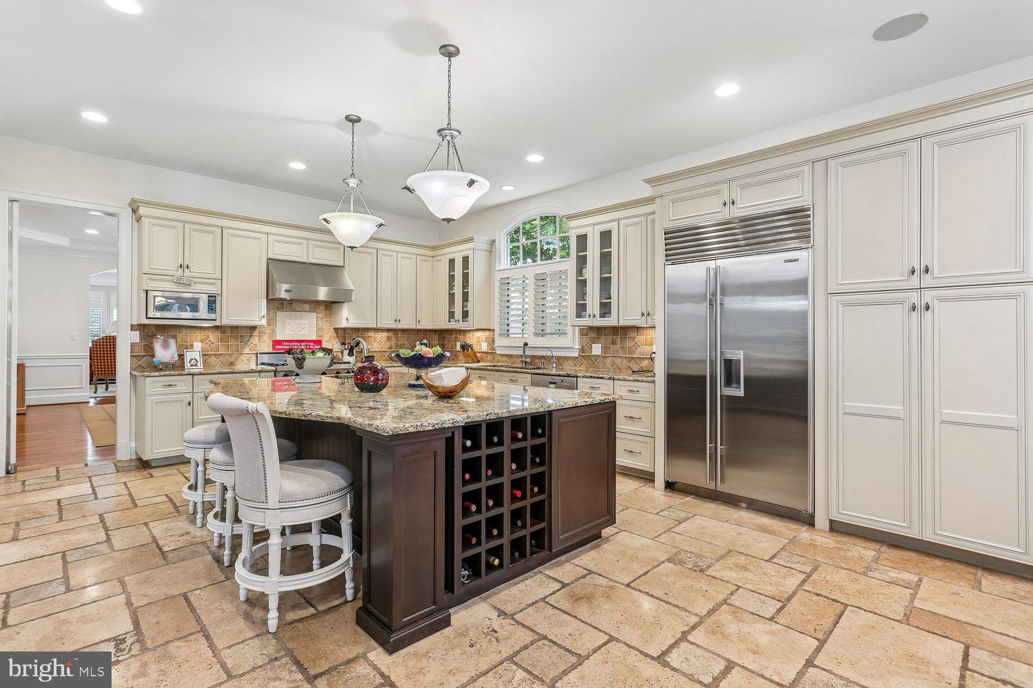 BRADLEY HILLS - Residential