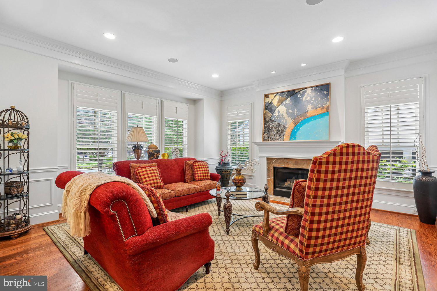 BRADLEY HILLS - Residential
