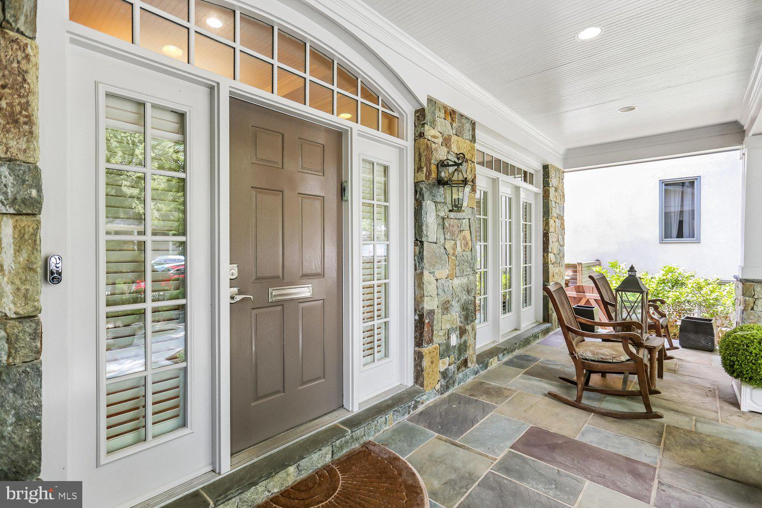 BRADLEY HILLS - Residential