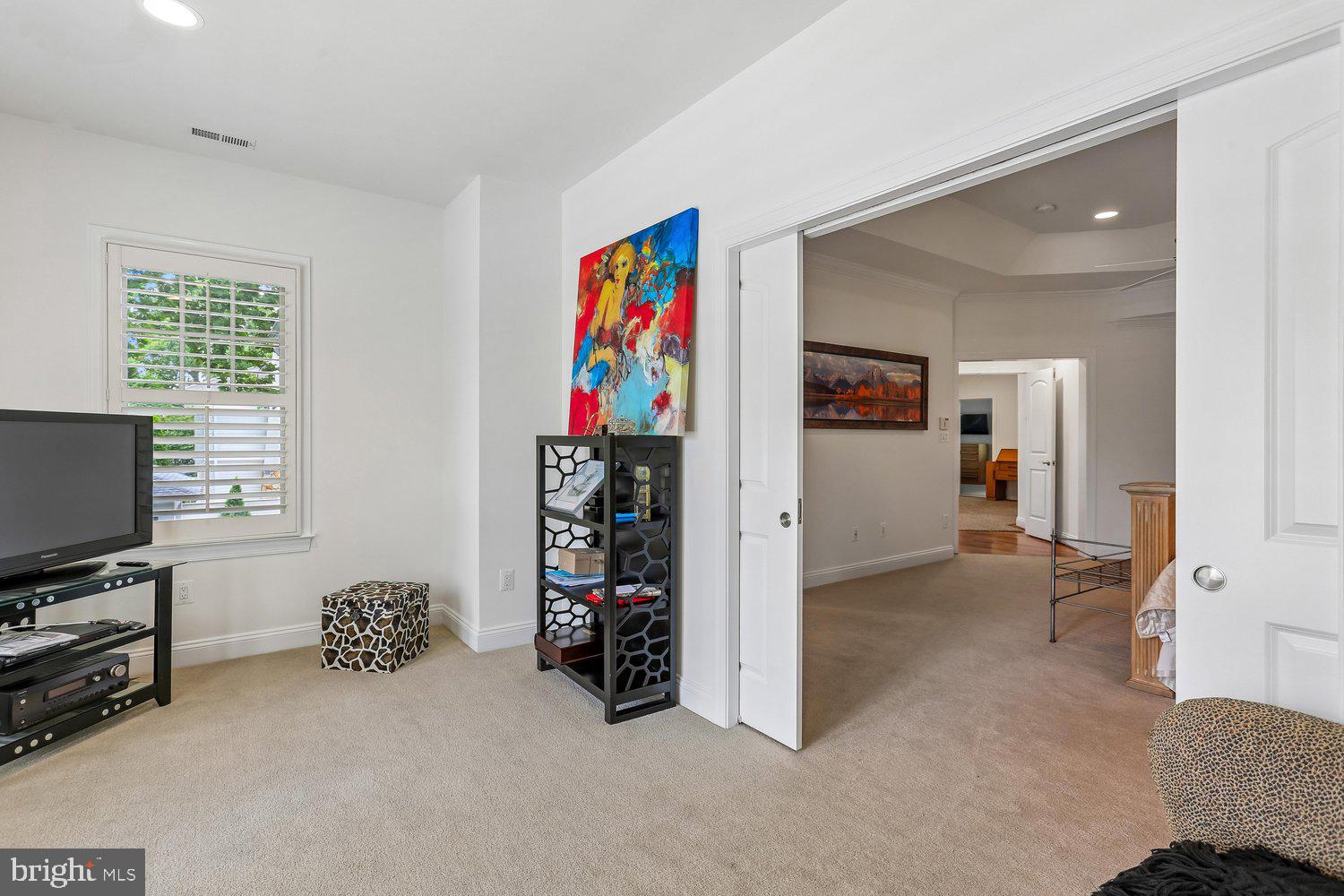 BRADLEY HILLS - Residential