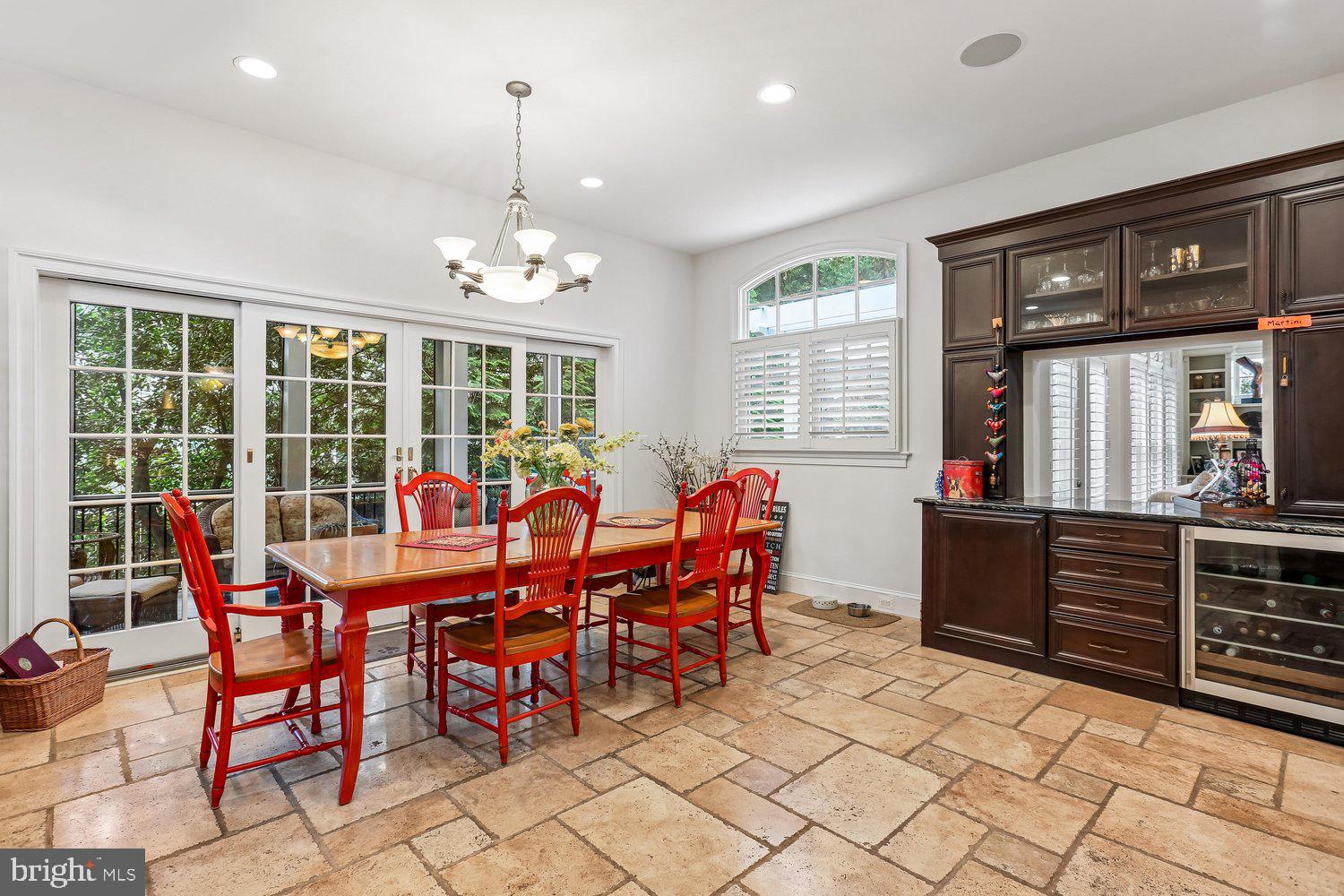 BRADLEY HILLS - Residential