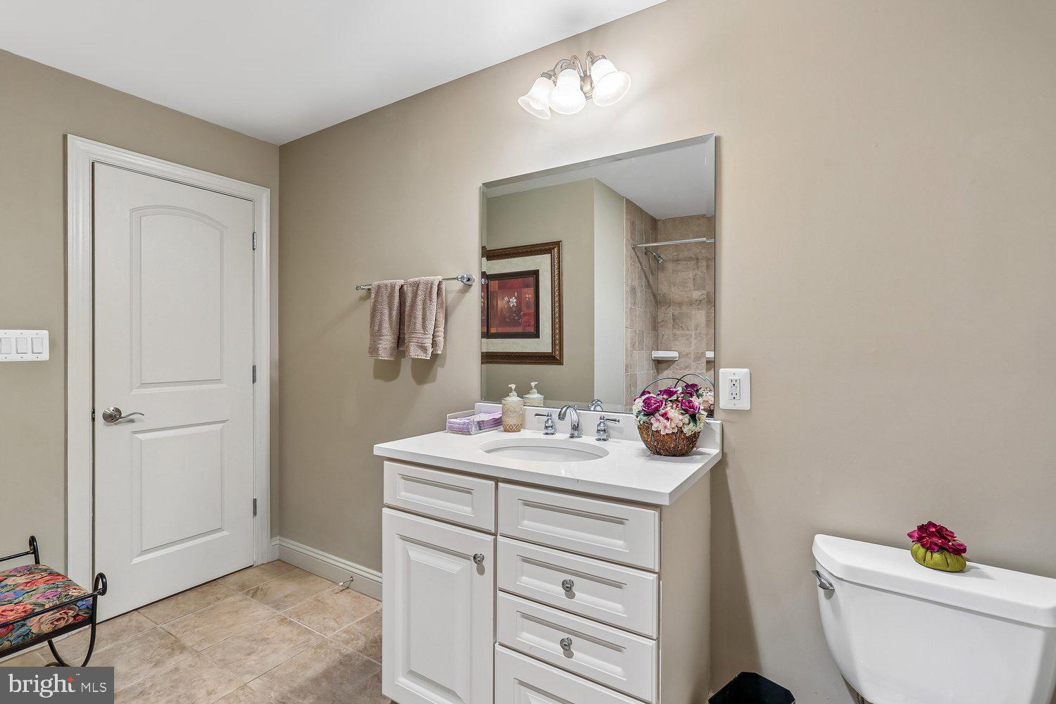 BRADLEY HILLS - Residential