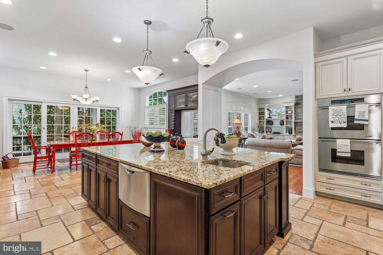 BRADLEY HILLS - Residential