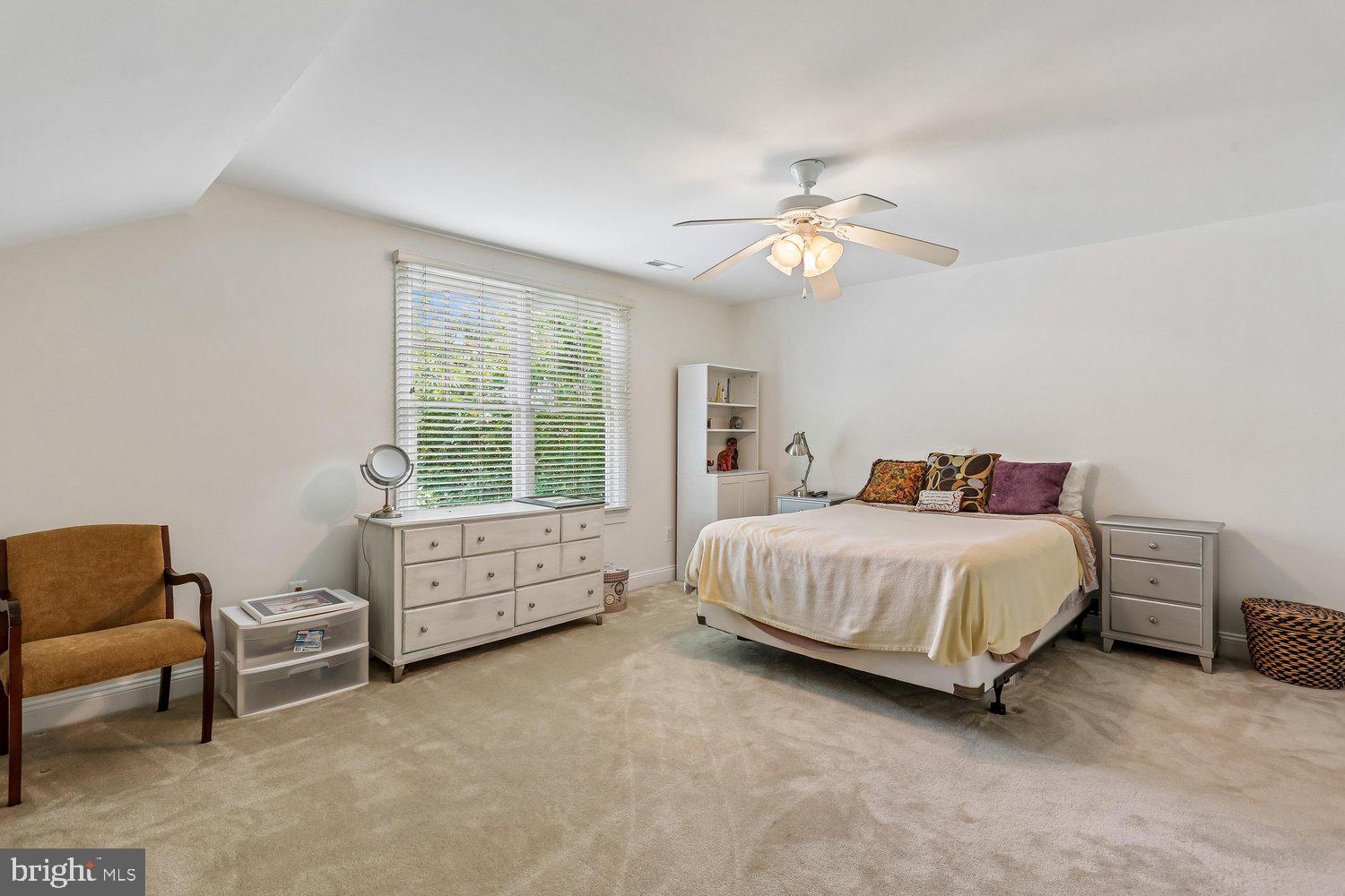 BRADLEY HILLS - Residential
