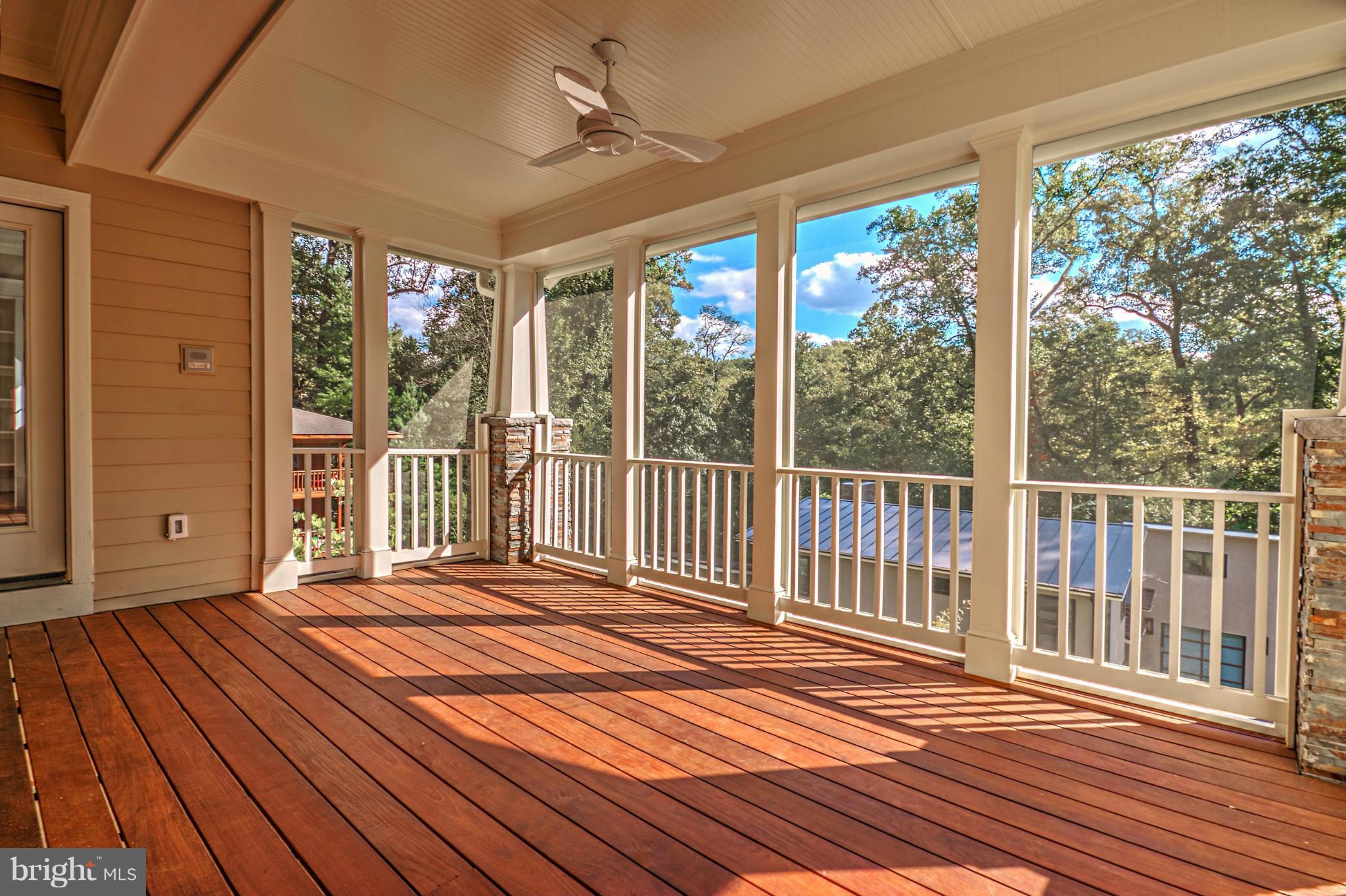 WOODMONT - Residential