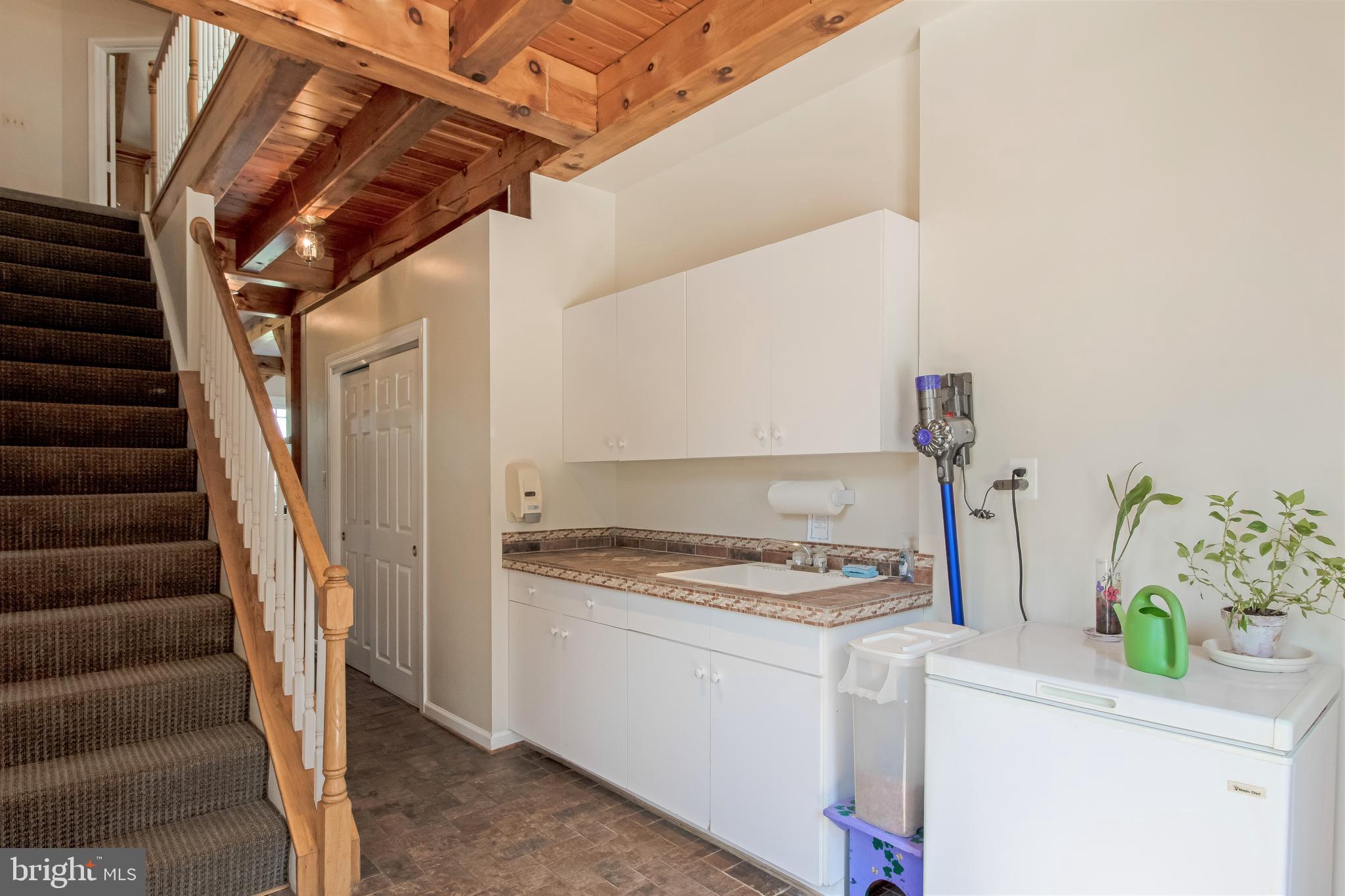 BARNESVILLE OUTSIDE - Residential