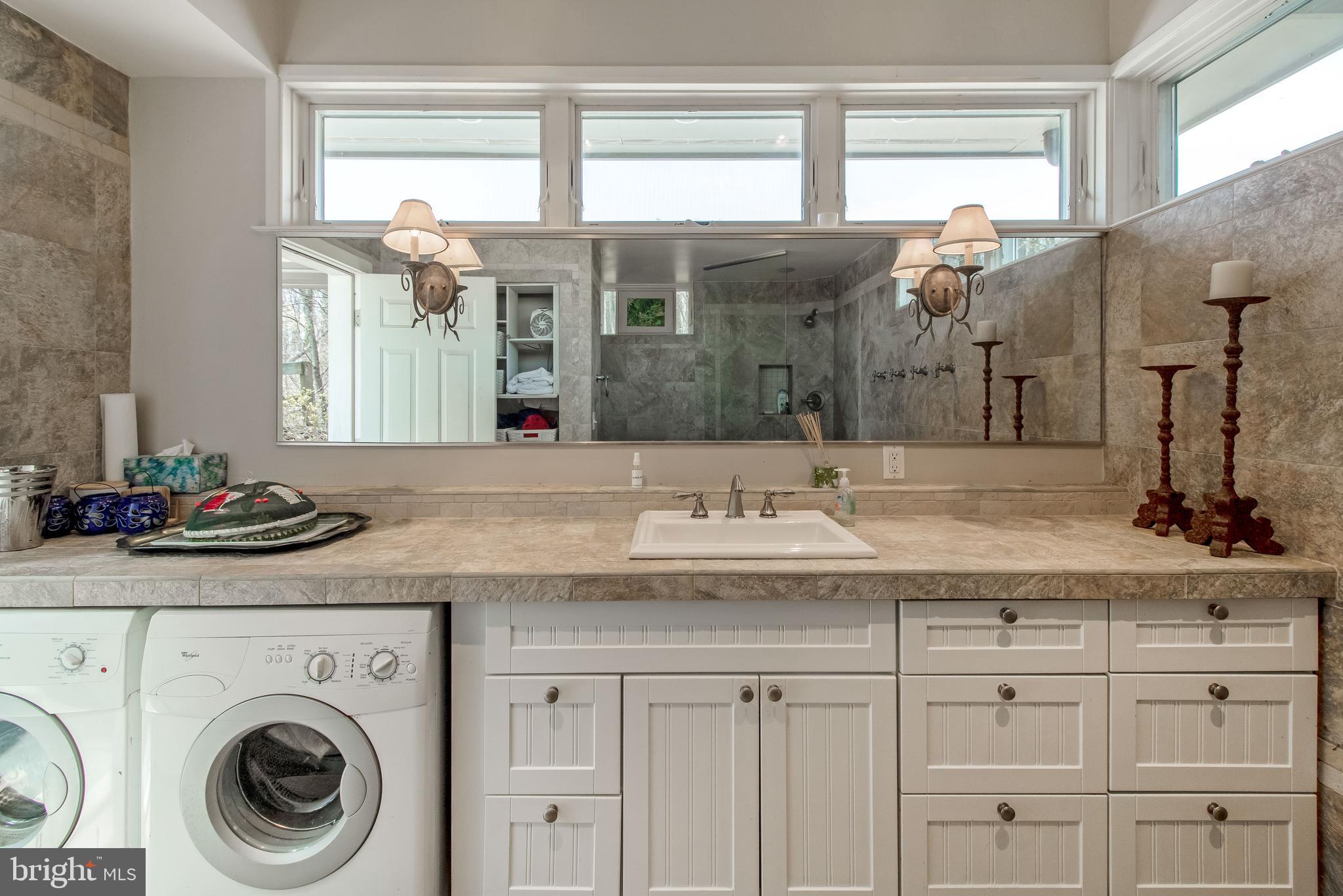 BARNESVILLE OUTSIDE - Residential