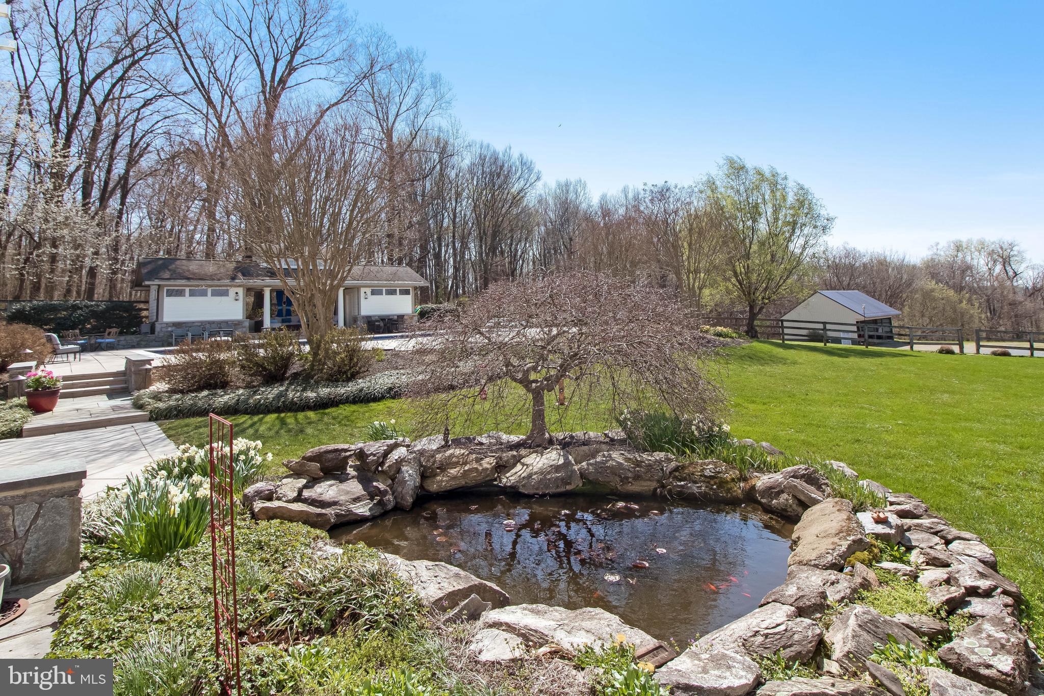 BARNESVILLE OUTSIDE - Residential