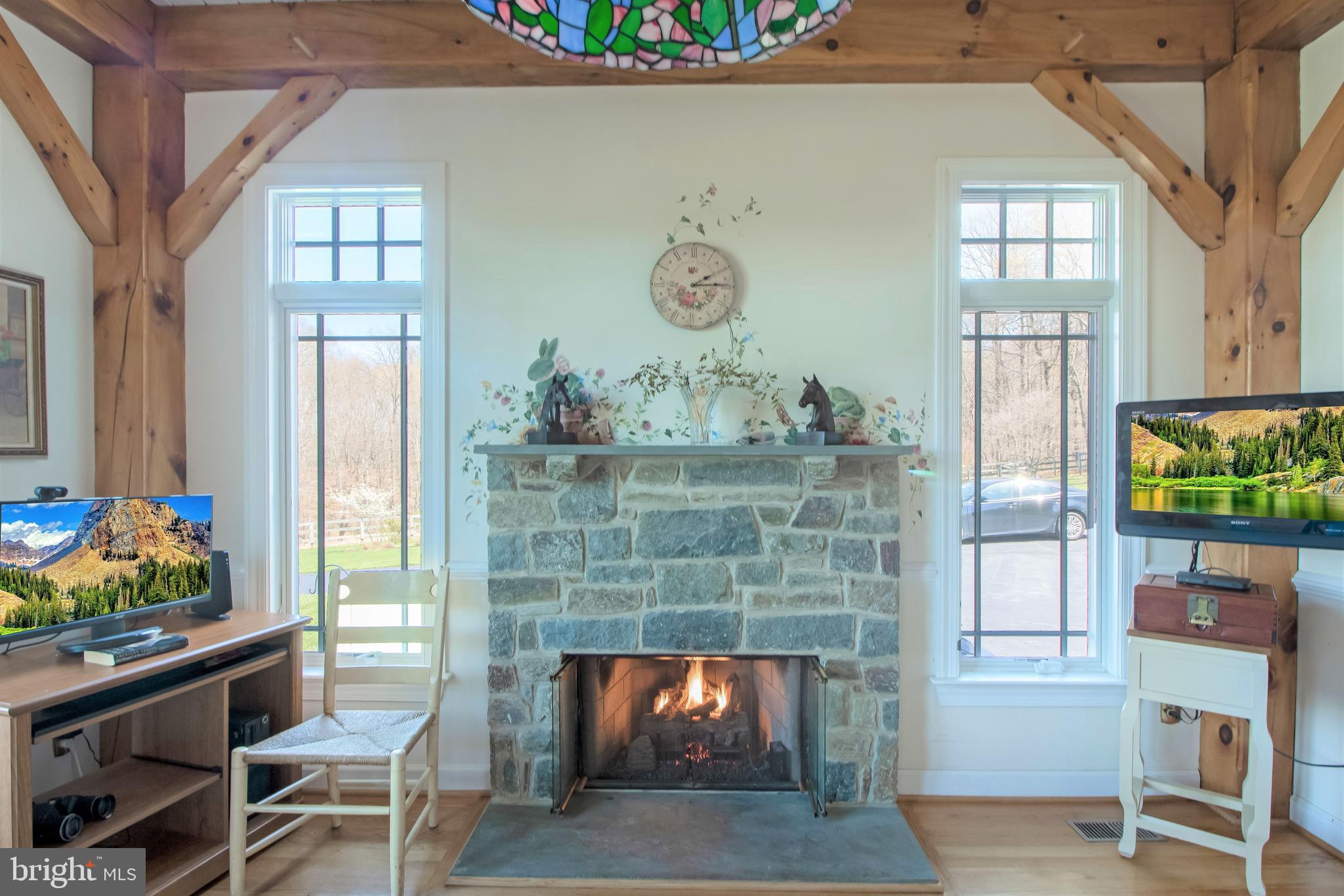 BARNESVILLE OUTSIDE - Residential