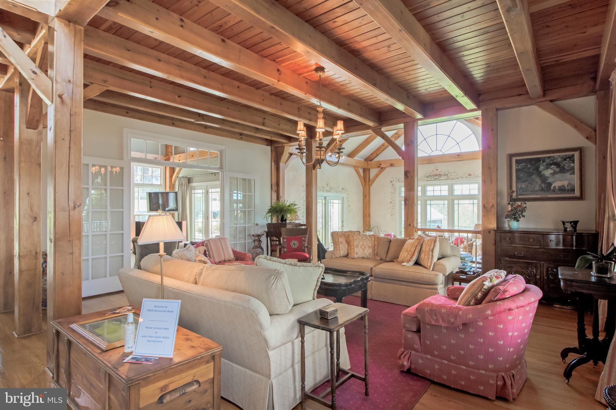 BARNESVILLE OUTSIDE - Residential