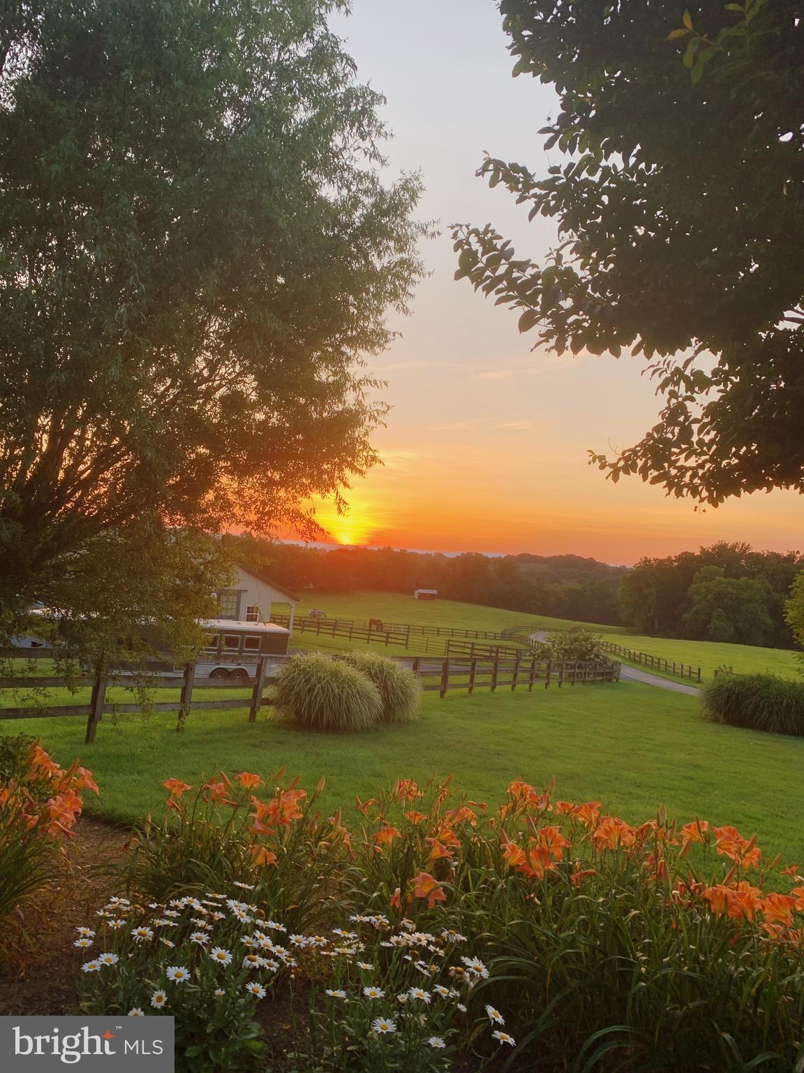 BARNESVILLE OUTSIDE - Residential