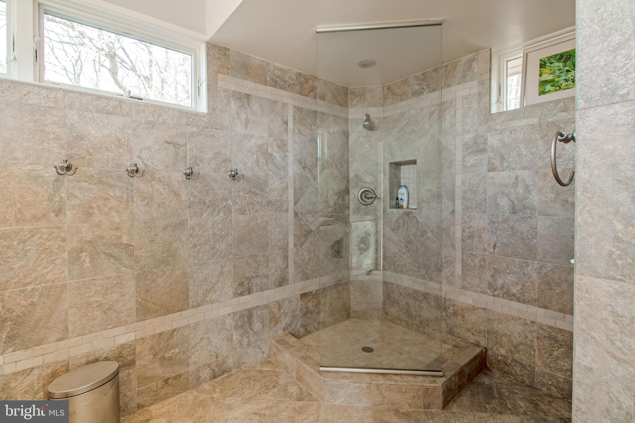 BARNESVILLE OUTSIDE - Residential
