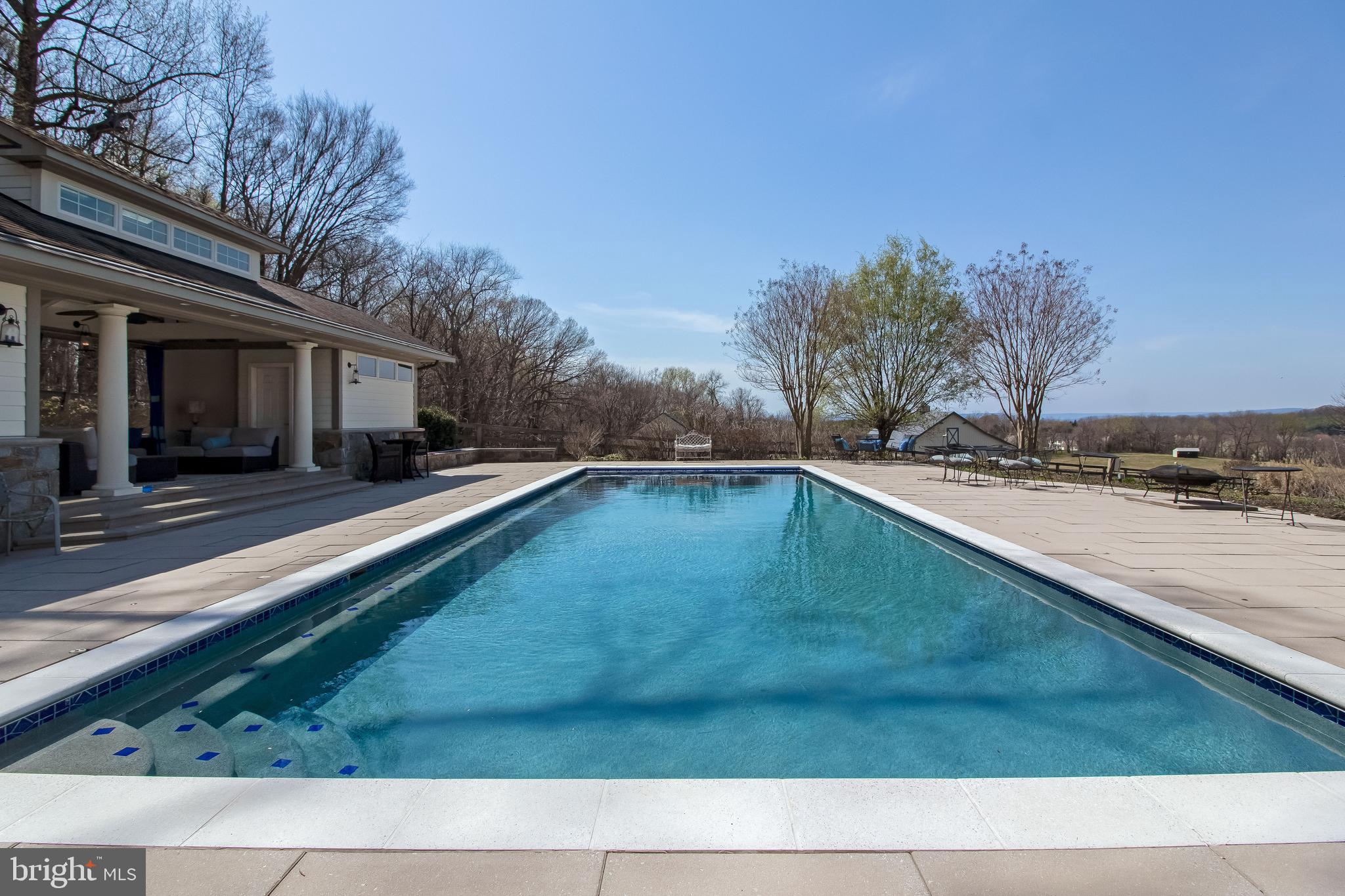 BARNESVILLE OUTSIDE - Residential
