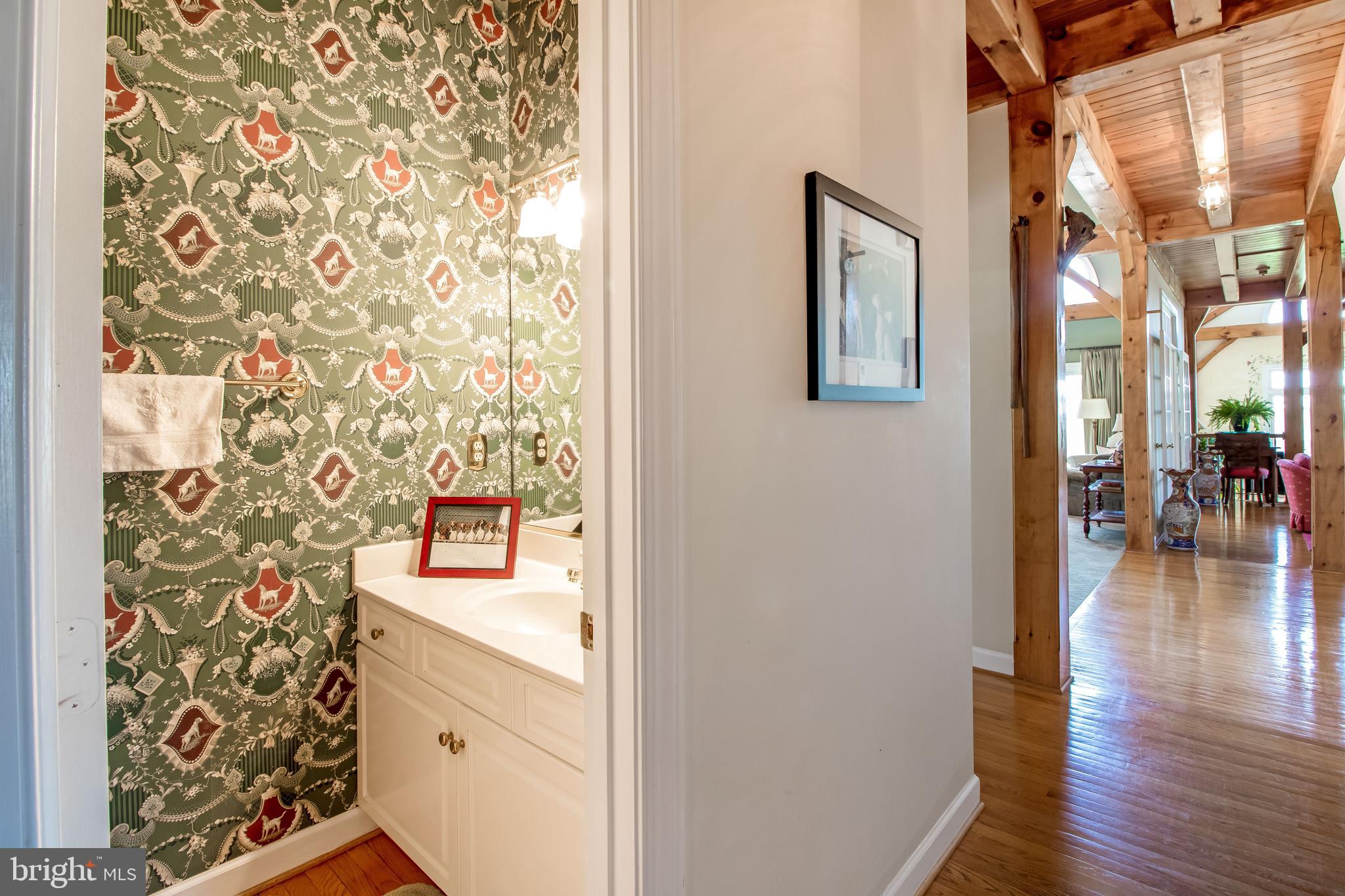 BARNESVILLE OUTSIDE - Residential