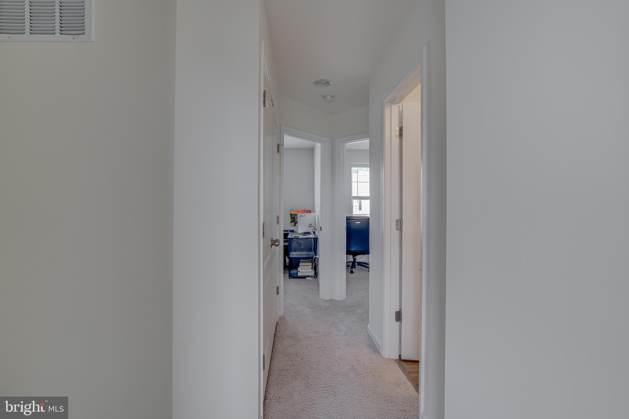 TOWNES AT TATE MANOR - Residential