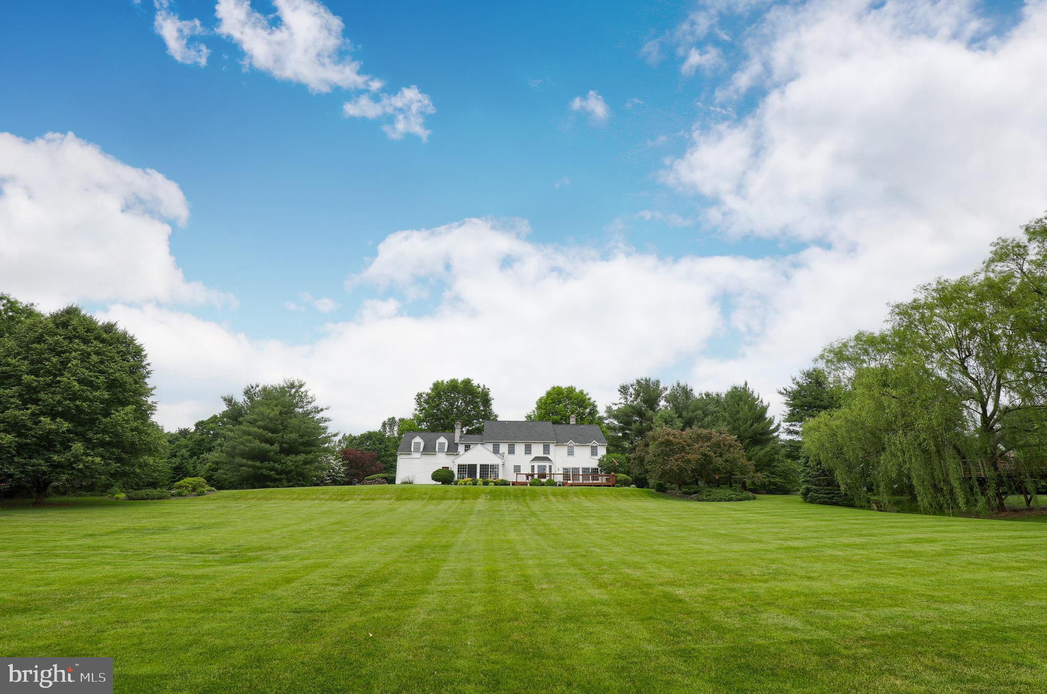 STONEHENGE - Residential