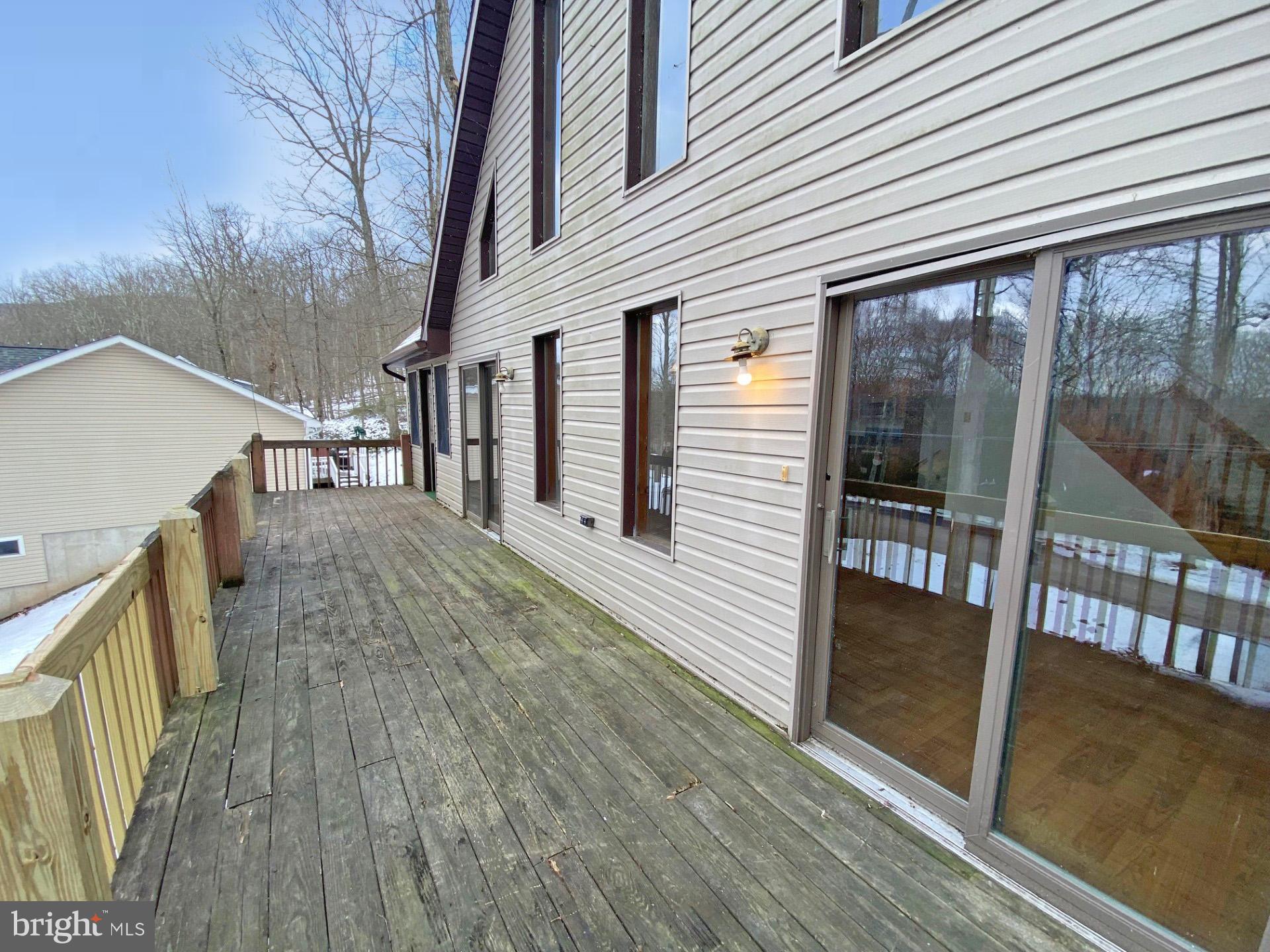 BEECH MOUNTAIN LAKES - Residential