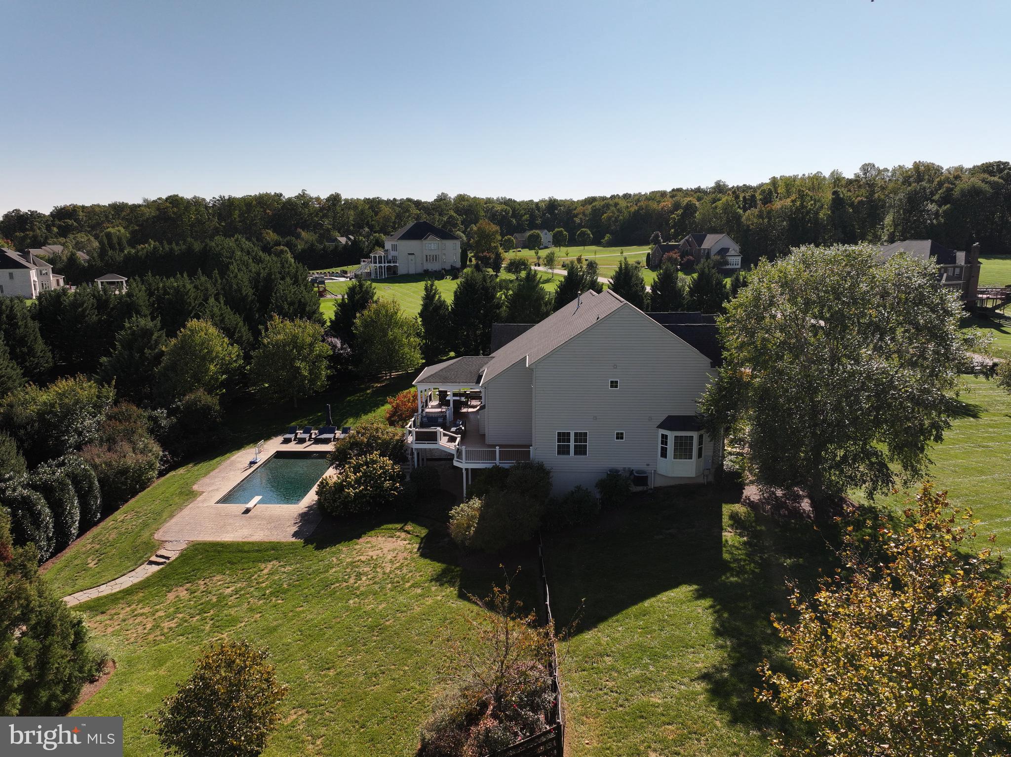 LONG ACRES - Residential
