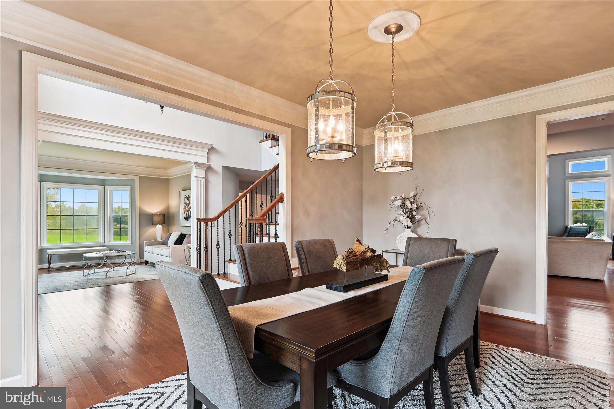 LONG ACRES - Residential