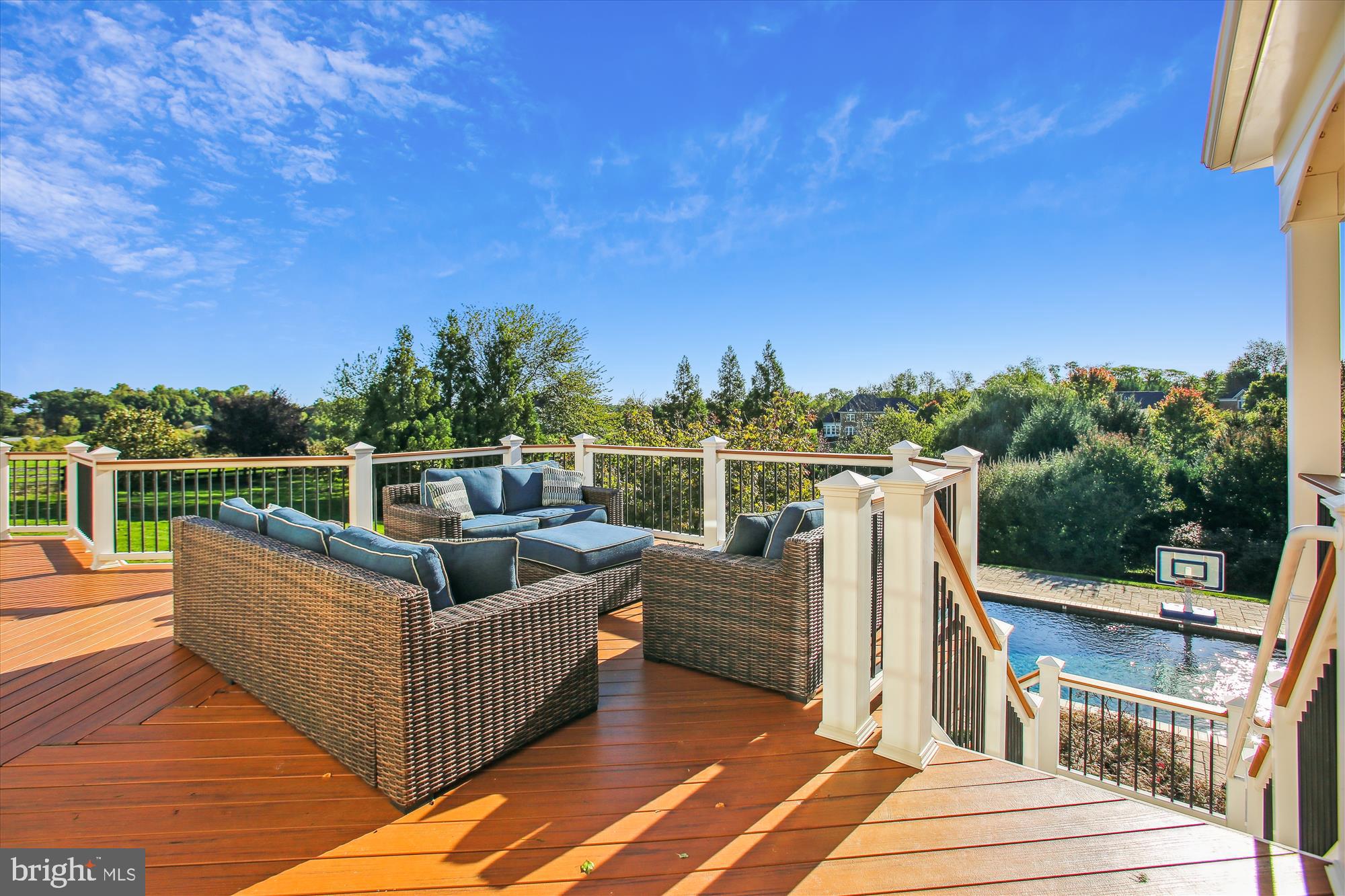 LONG ACRES - Residential
