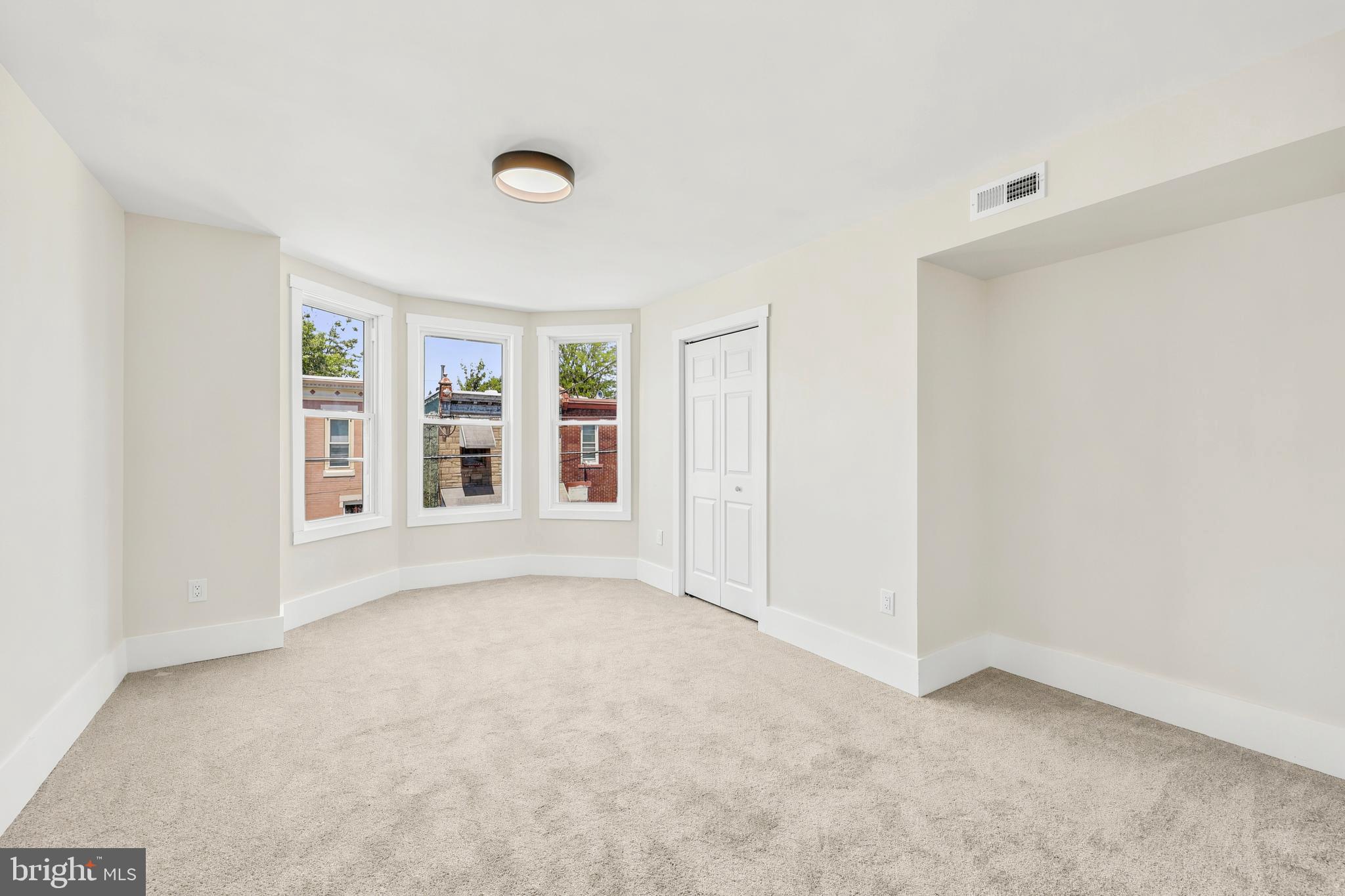 HARROWGATE - Residential