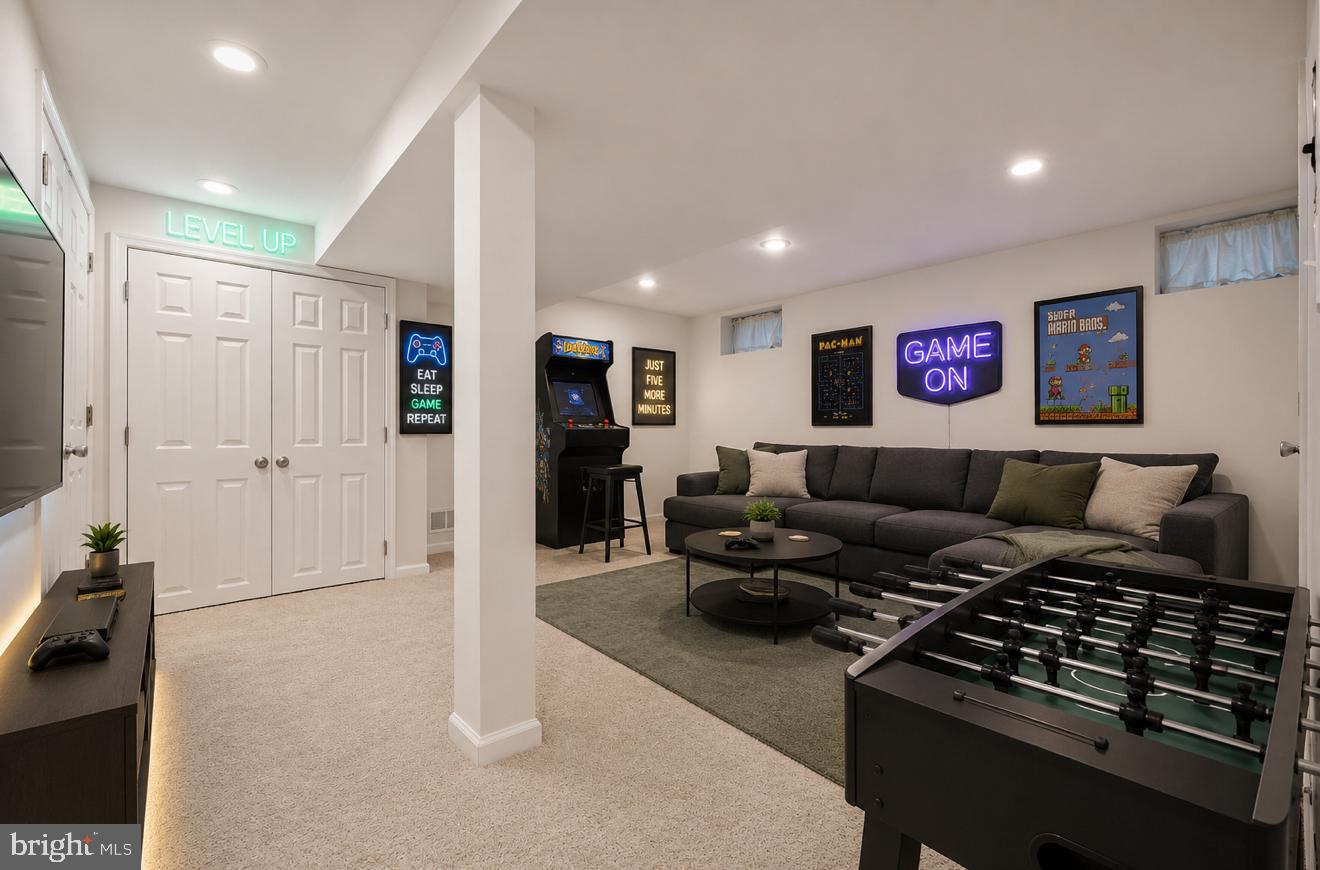 SILVERGATE SOUTH - Residential