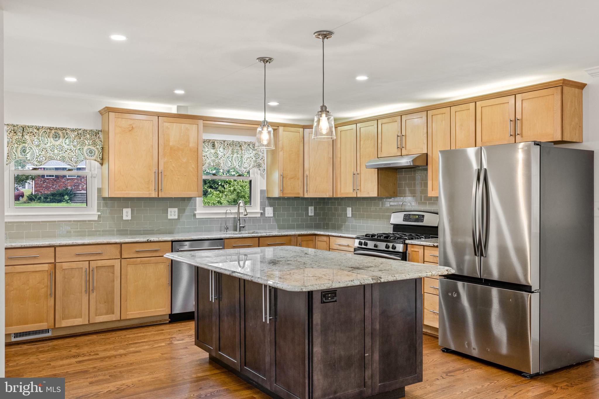 SILVERGATE SOUTH - Residential