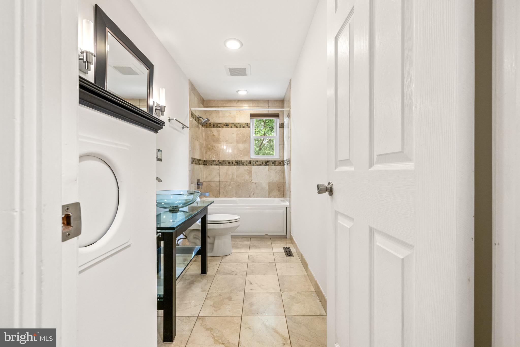 SILVERGATE SOUTH - Residential