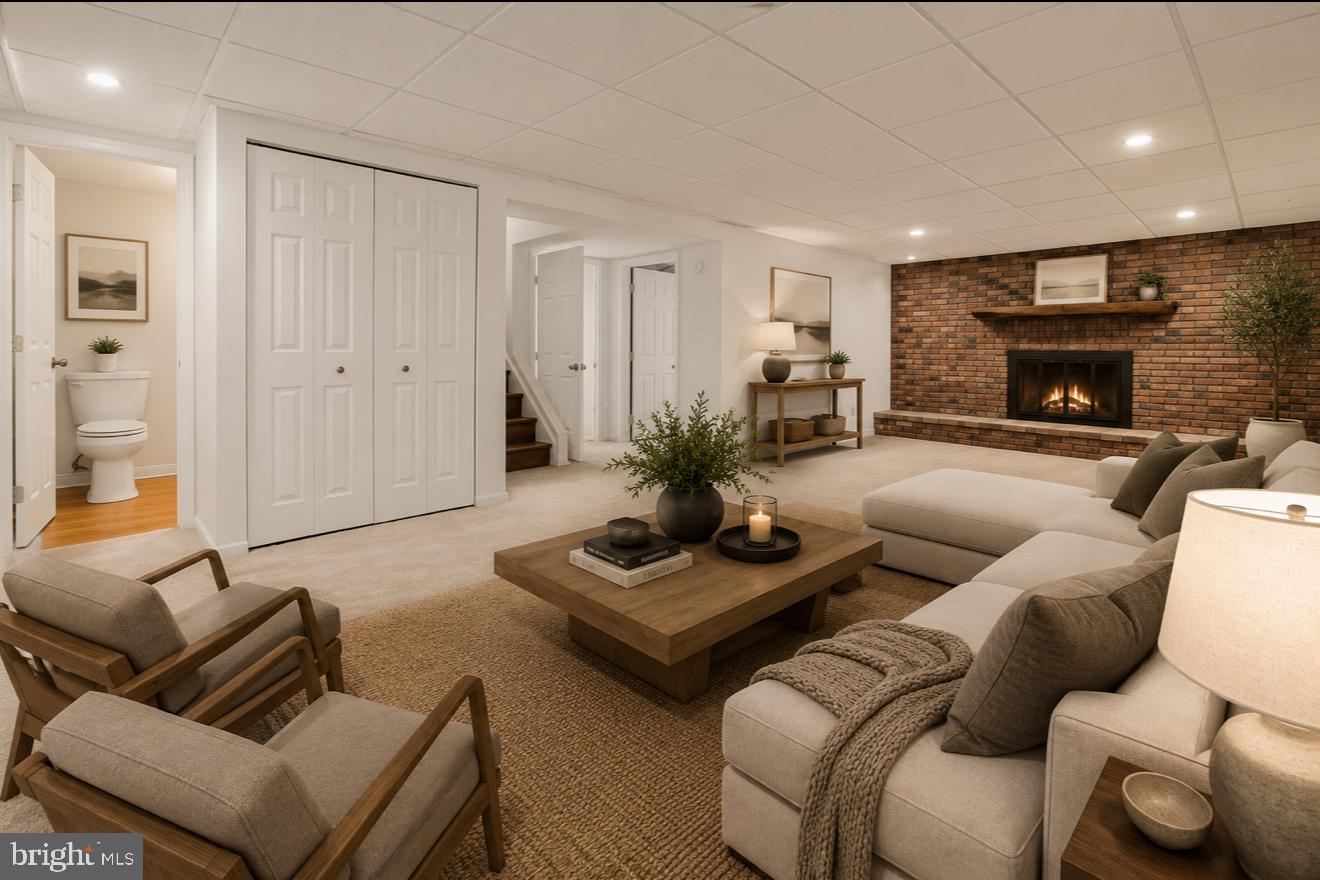 SILVERGATE SOUTH - Residential