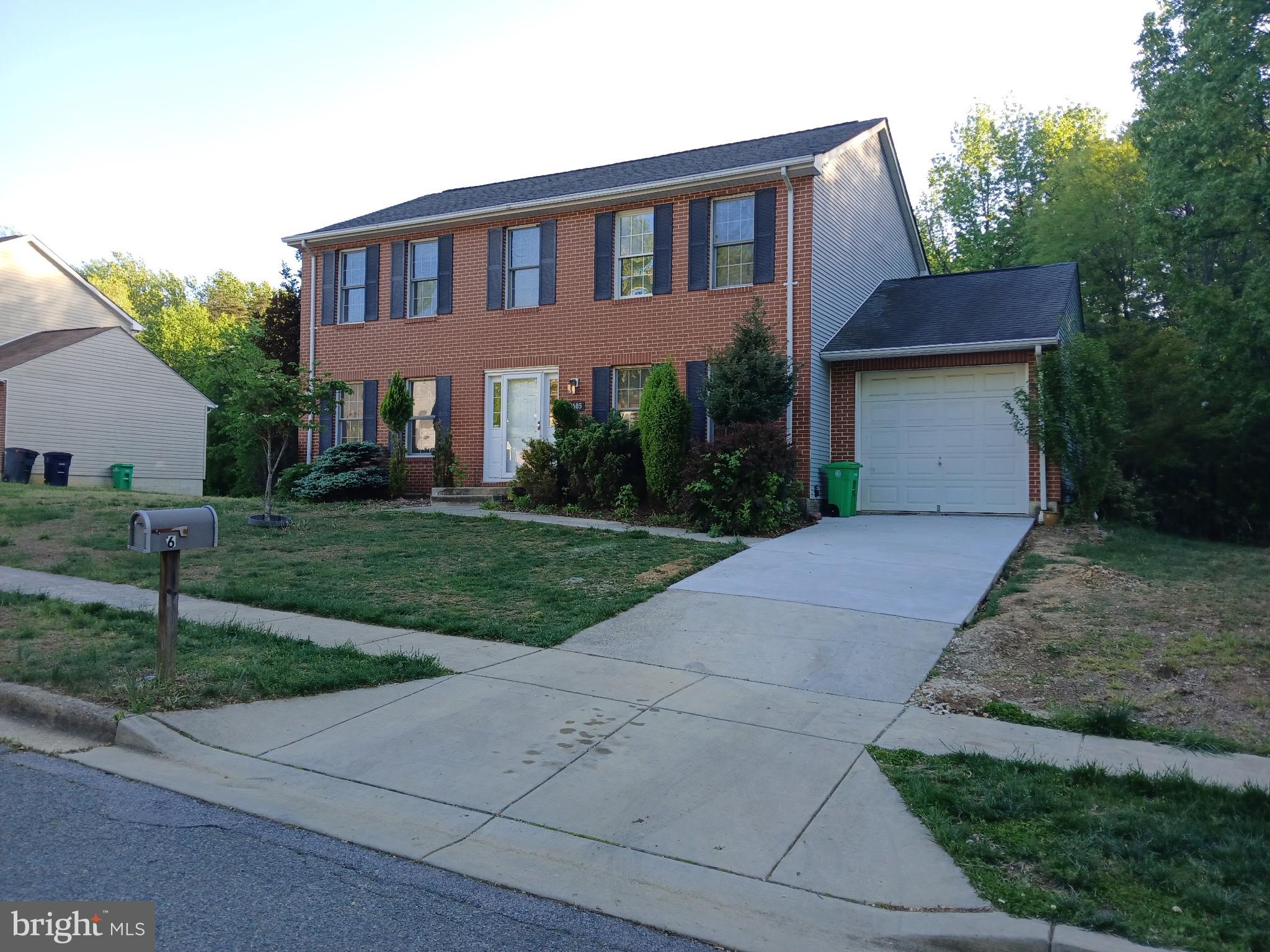 ESTATE SALE.... This colonial home has 4 bedrooms 3 and half baths is ready for its new owner. Large rooms with open kitchen connecting to family room with a fireplace and finished basement with full bath. On dead end street without through traffic. But close to National Harbor, beltway, Tanger Outlet, restaurants and other shops.