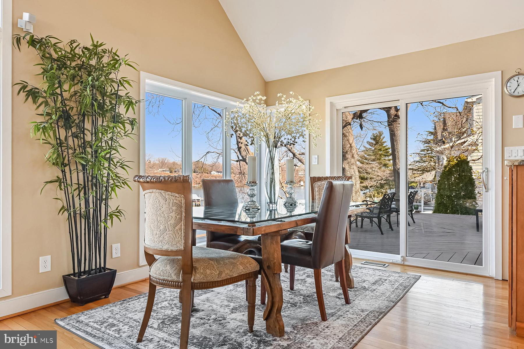SYLVAN SHORES - Residential