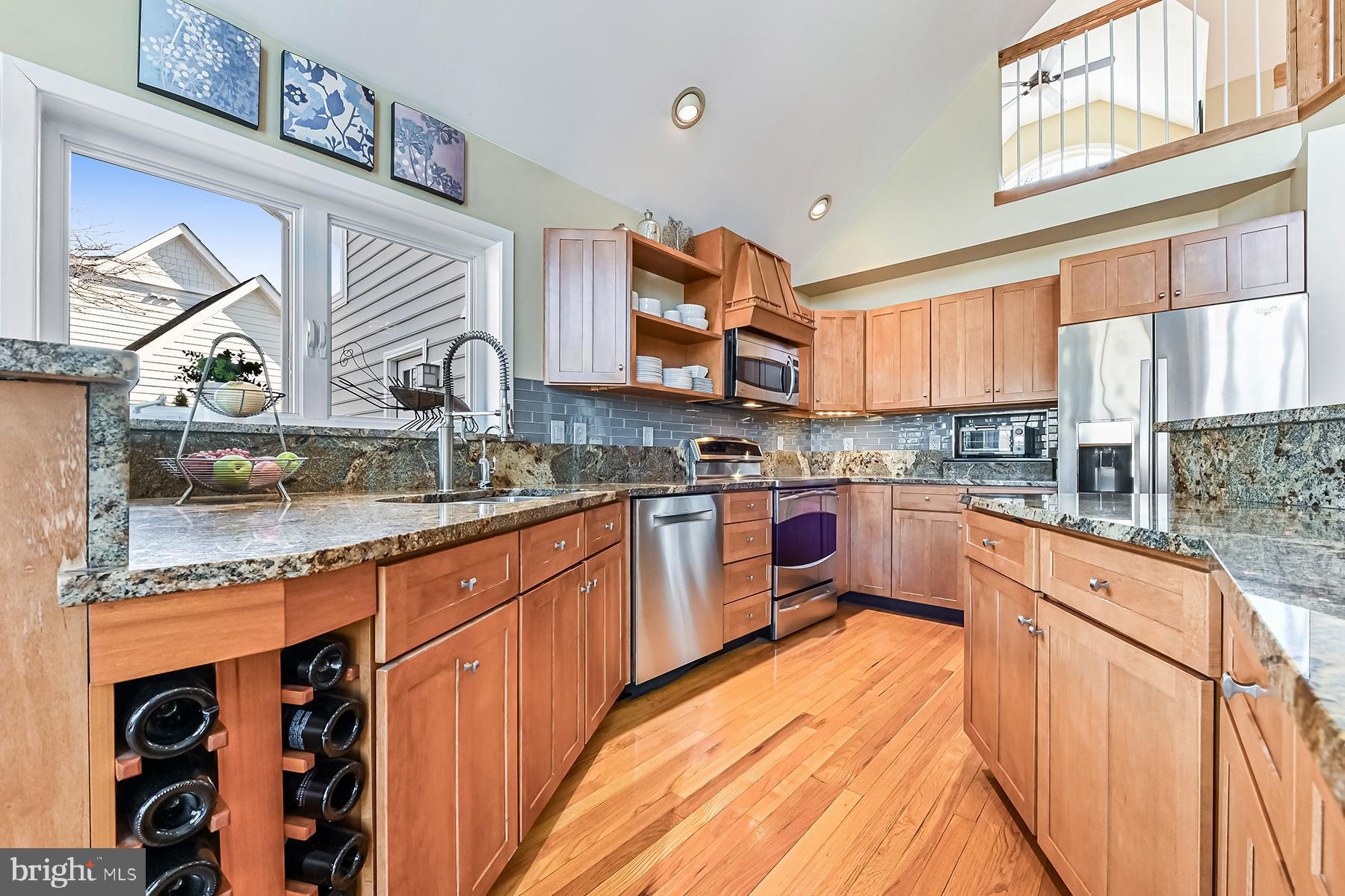 SYLVAN SHORES - Residential