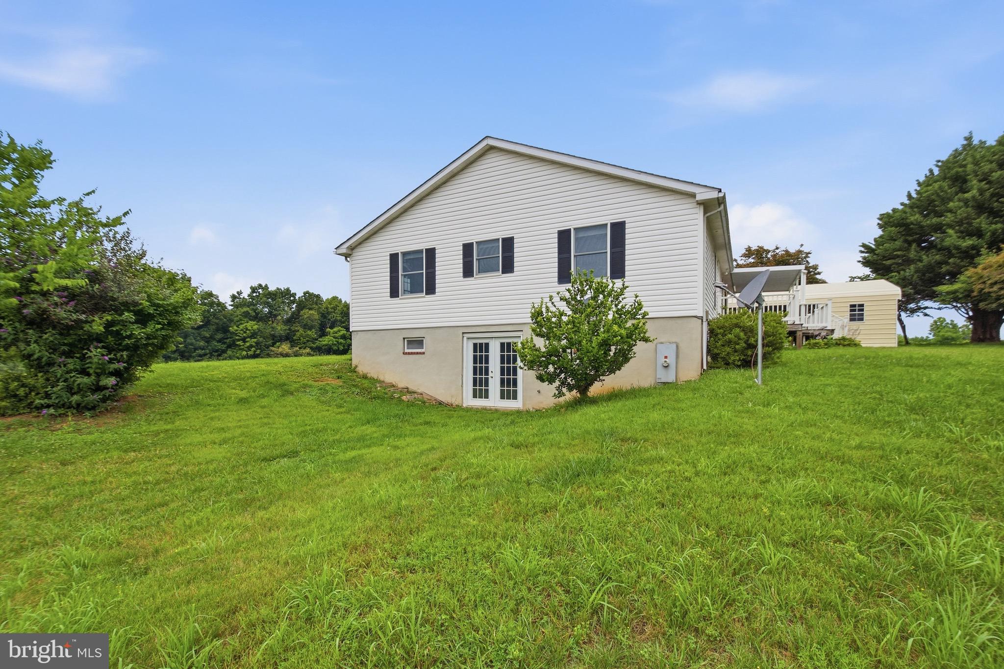 INDIAN RUN ESTATES - Residential