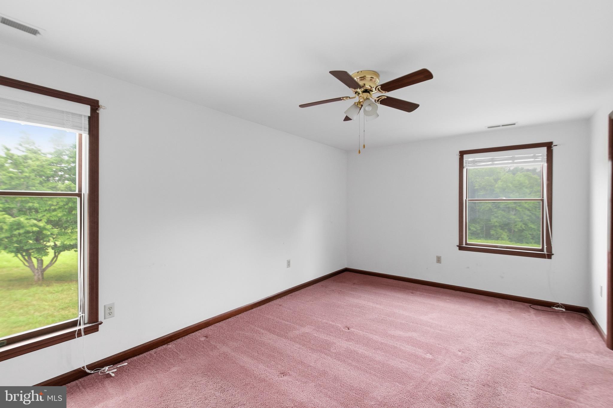 INDIAN RUN ESTATES - Residential