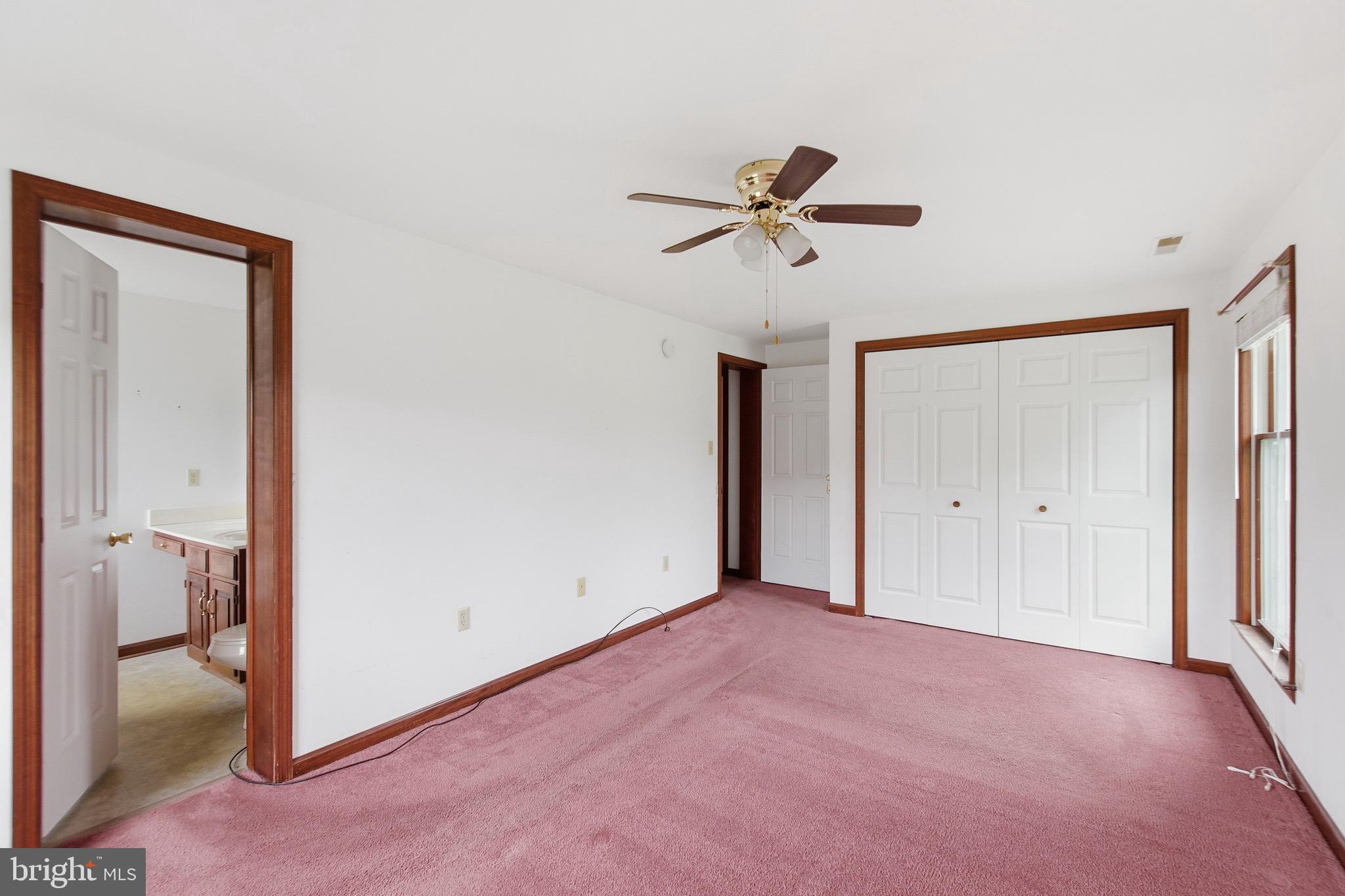 INDIAN RUN ESTATES - Residential