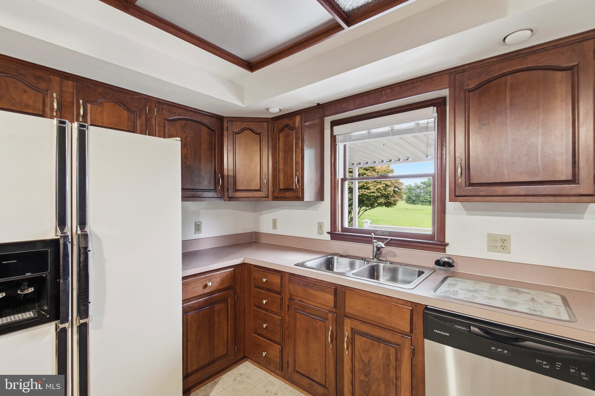 INDIAN RUN ESTATES - Residential